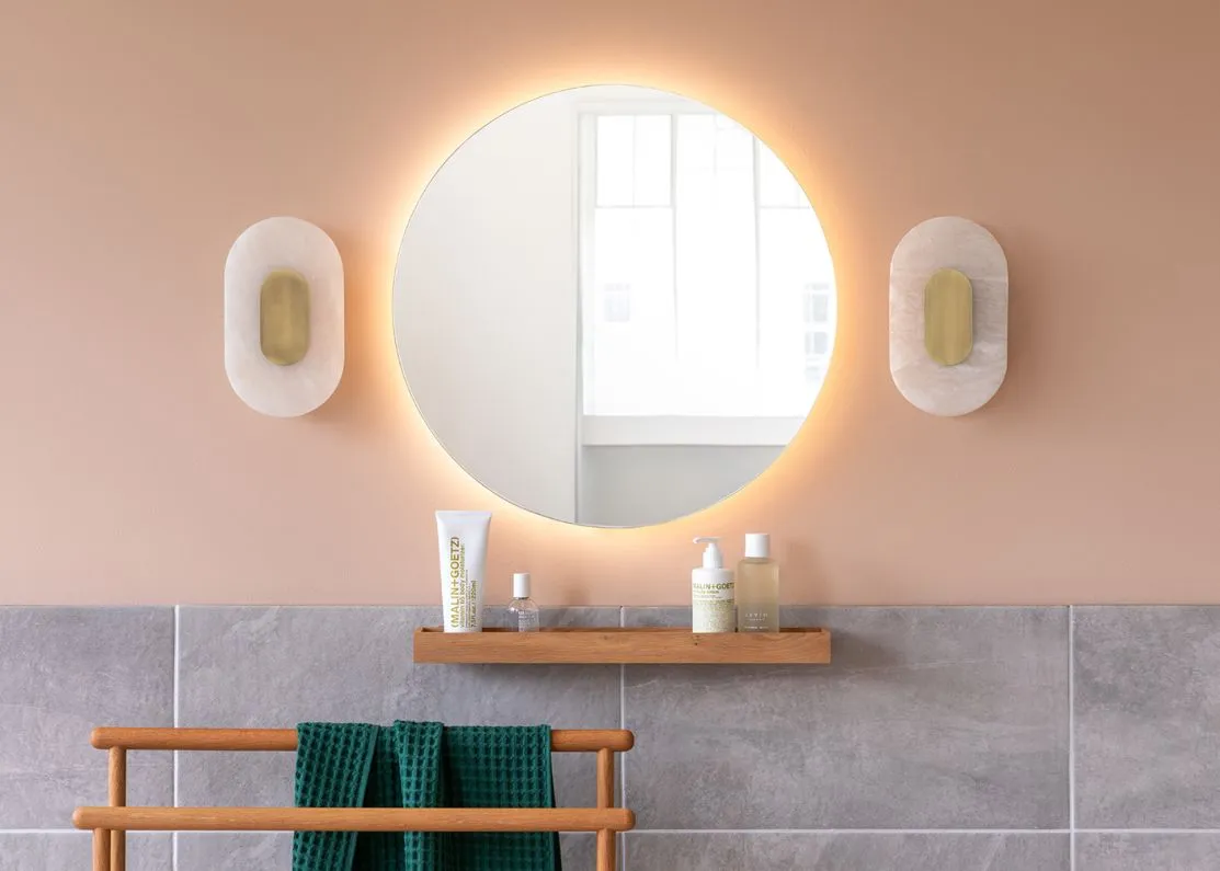 Orange Mirrors - Reflecting Luxury in Modern Interiors