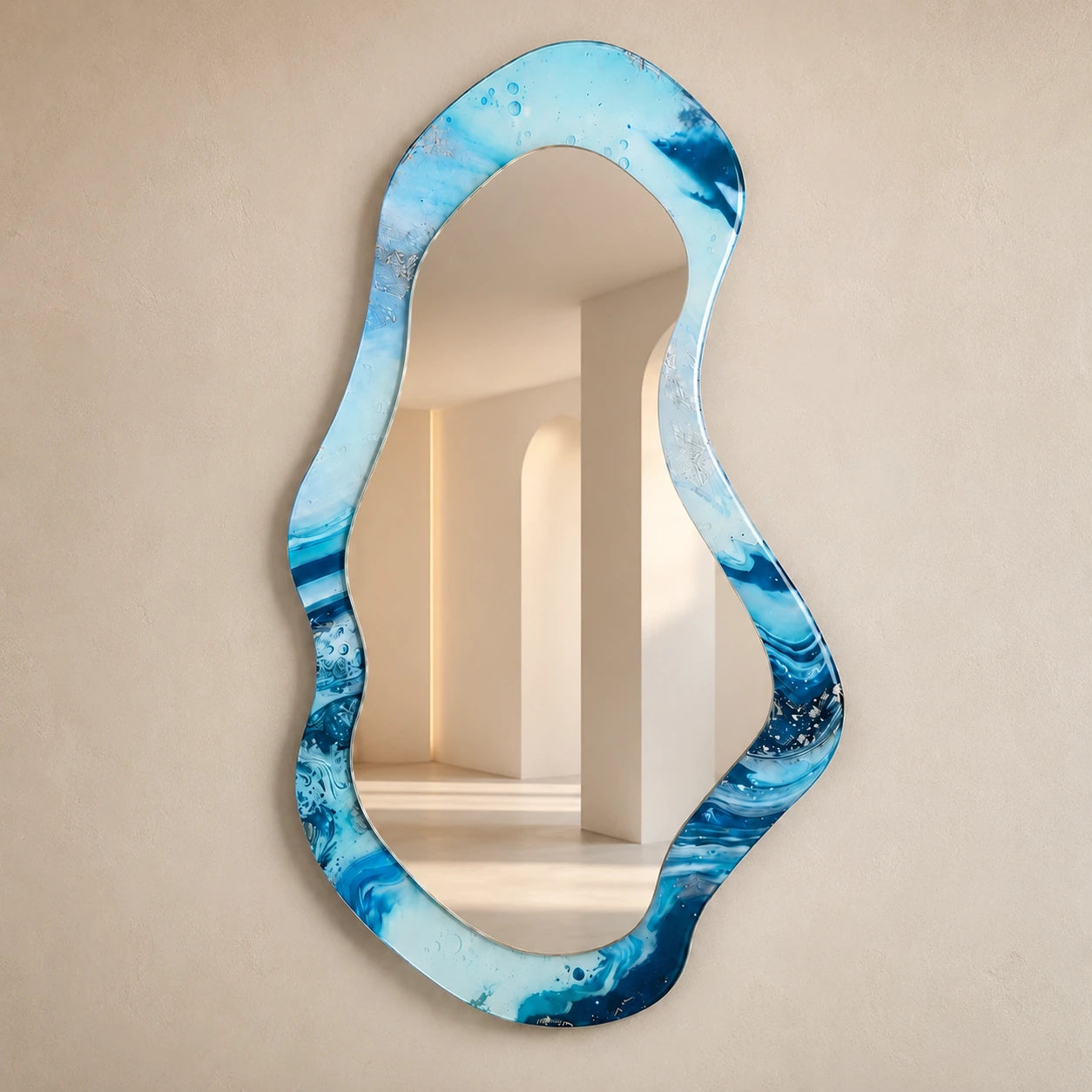 Arlo Mirror