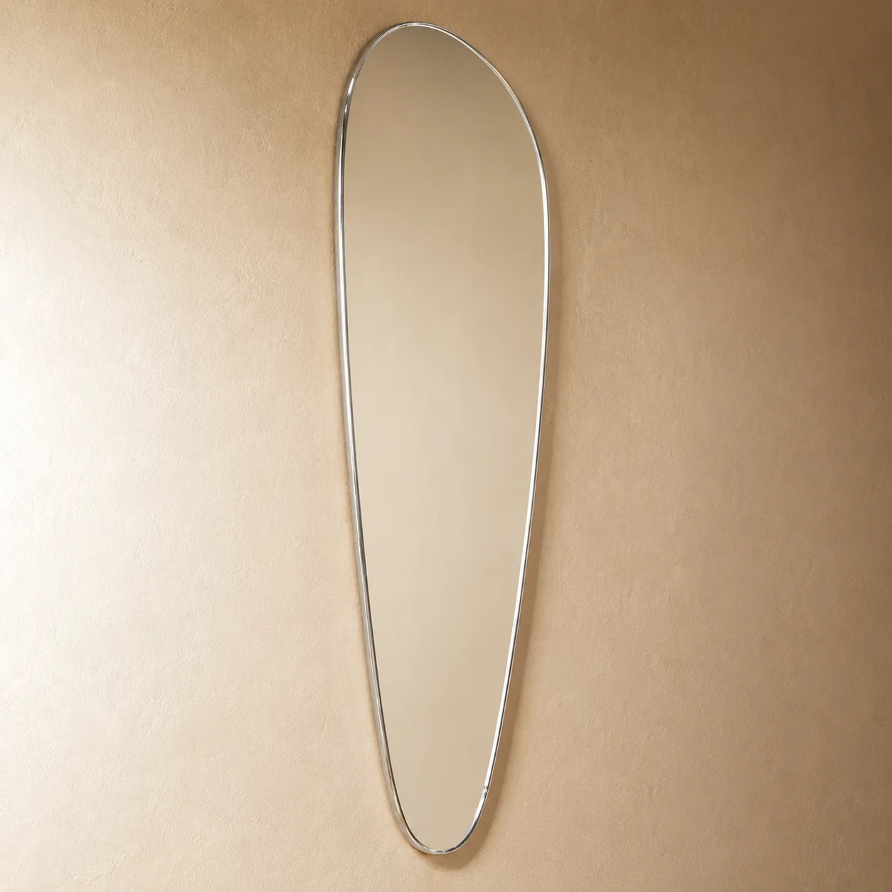 Solene Mirror Silver — angled view