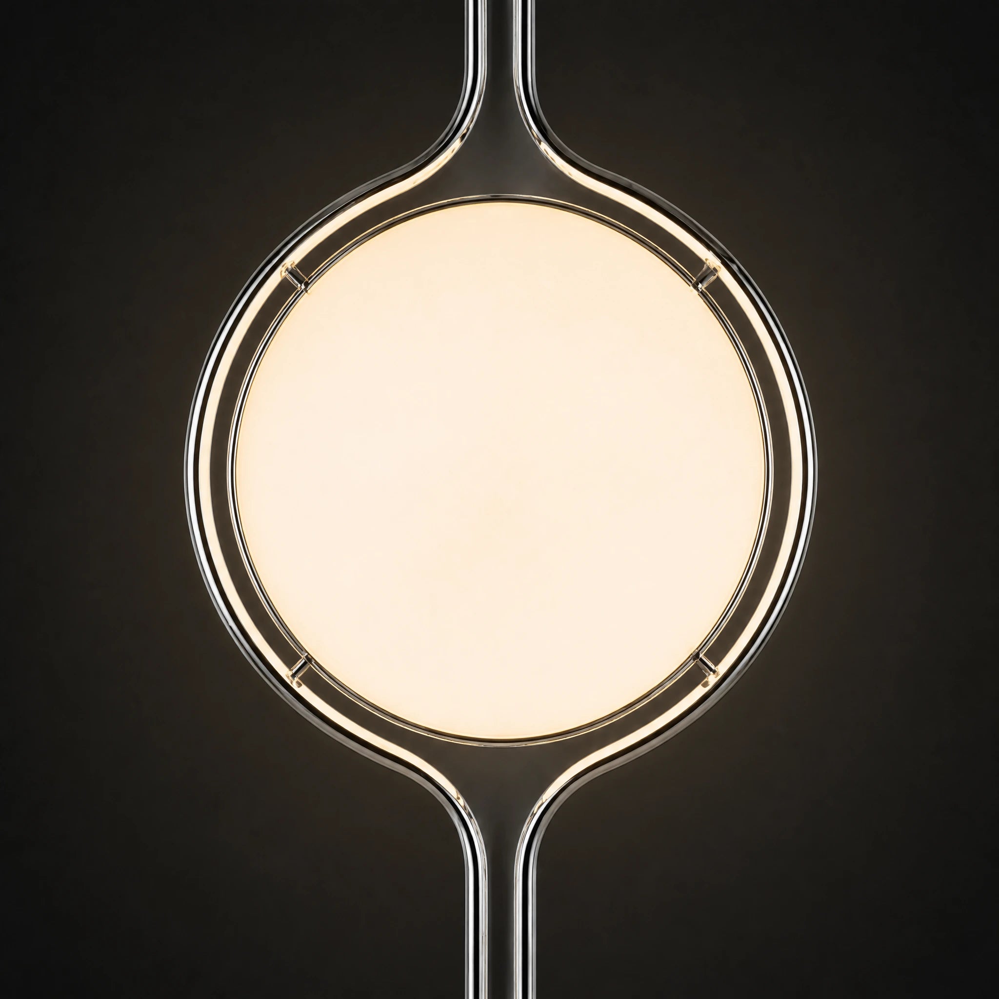 Solus Floor to Ceiling Lamp