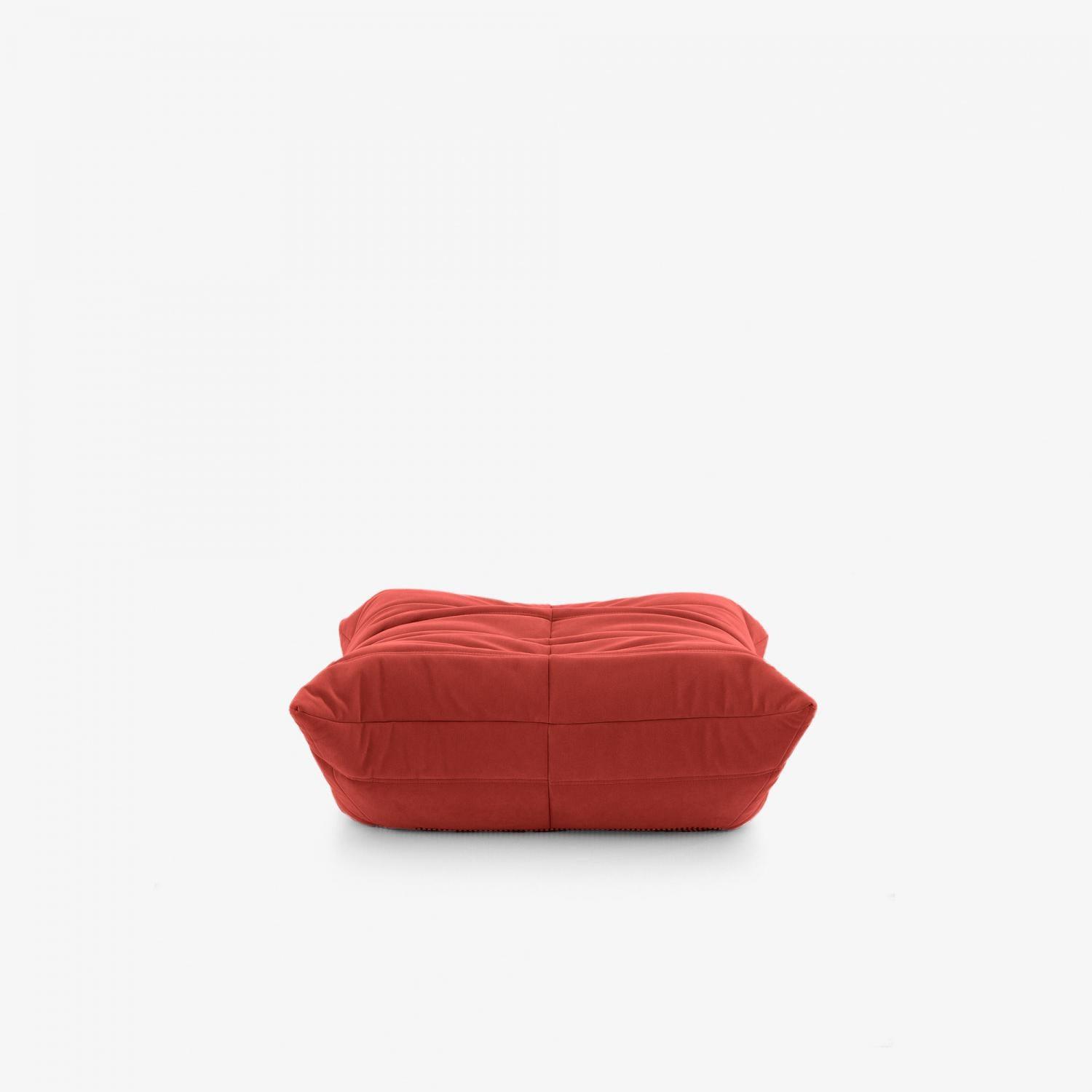 Togo Ottoman Sofa Interior Moderna Lava Red
