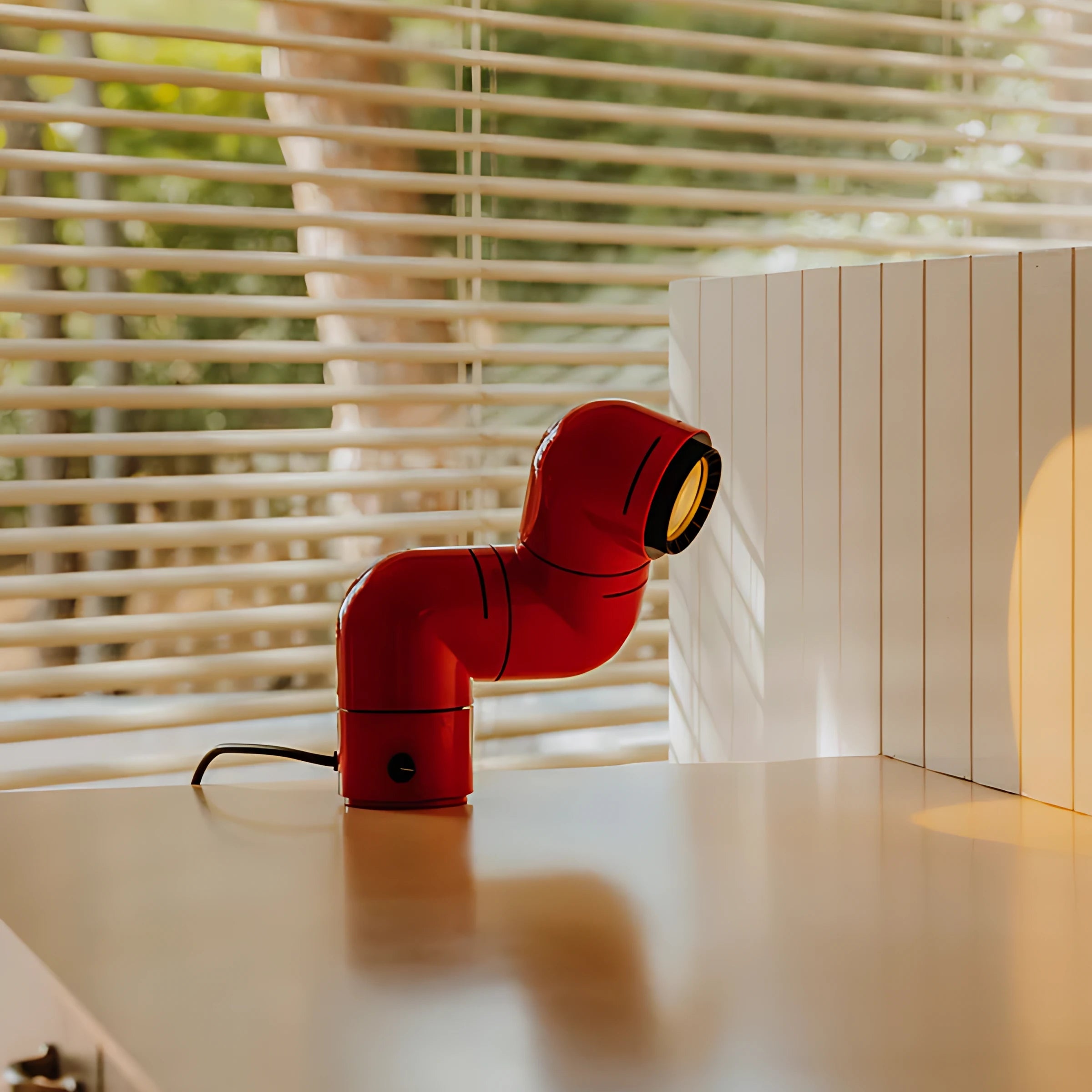 Tatu Style Lamp