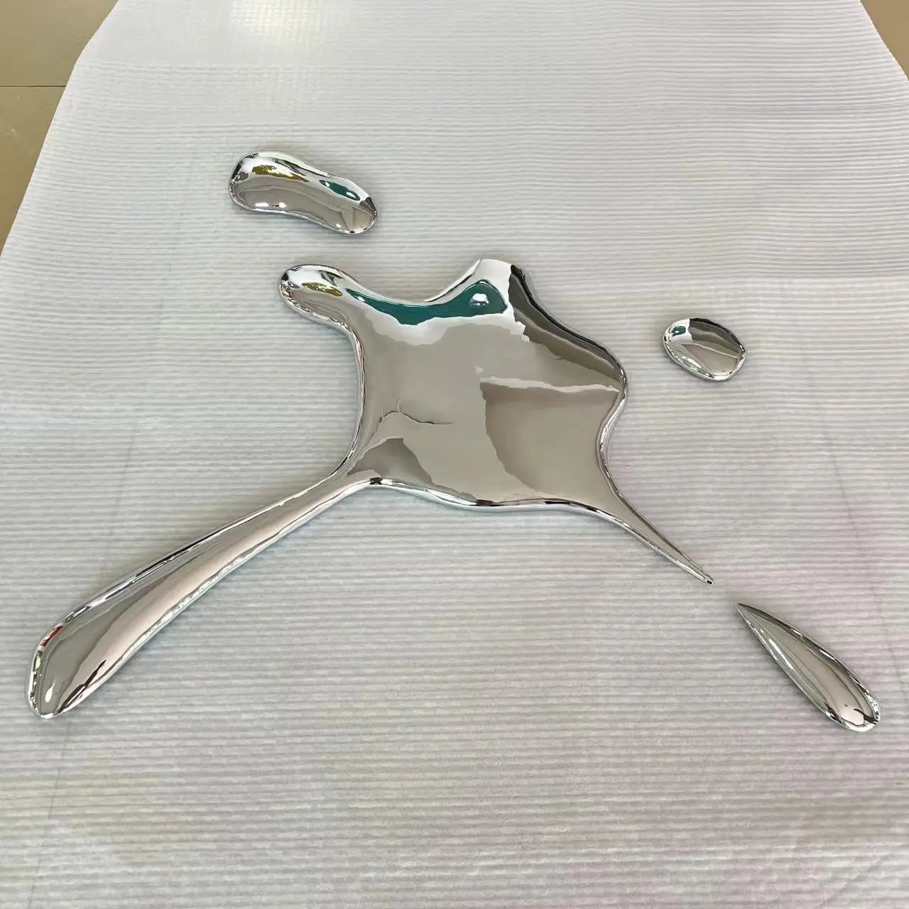 Chrome Splat Wall Art Interior Moderna