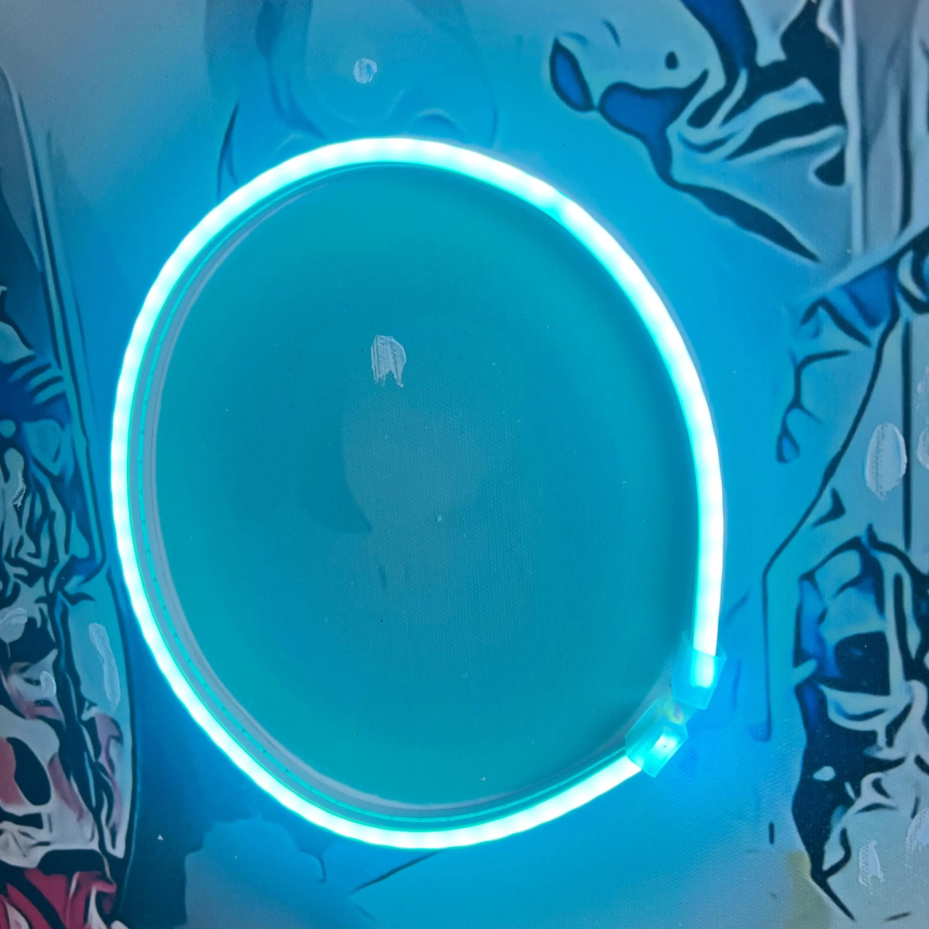 Audrey Hepburn | Pop Art Bubble Gum LED Painting | Modern Street Art Wall Décor Wall Art Interior Moderna