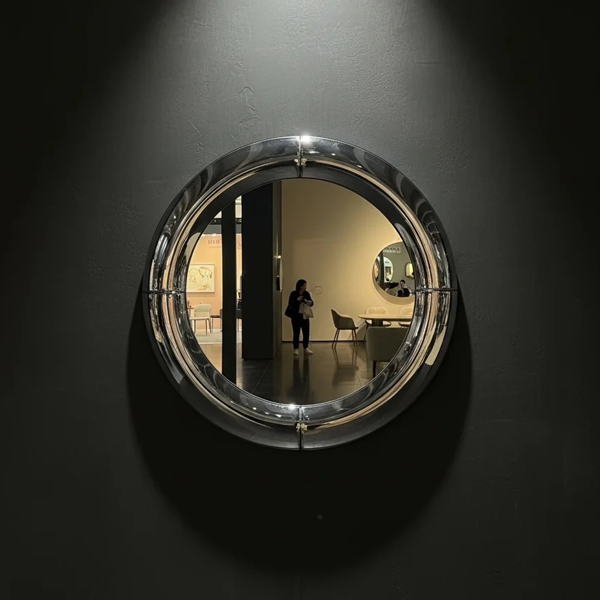 Atlas Mirror | Chrome Silver Mirror Interior Moderna