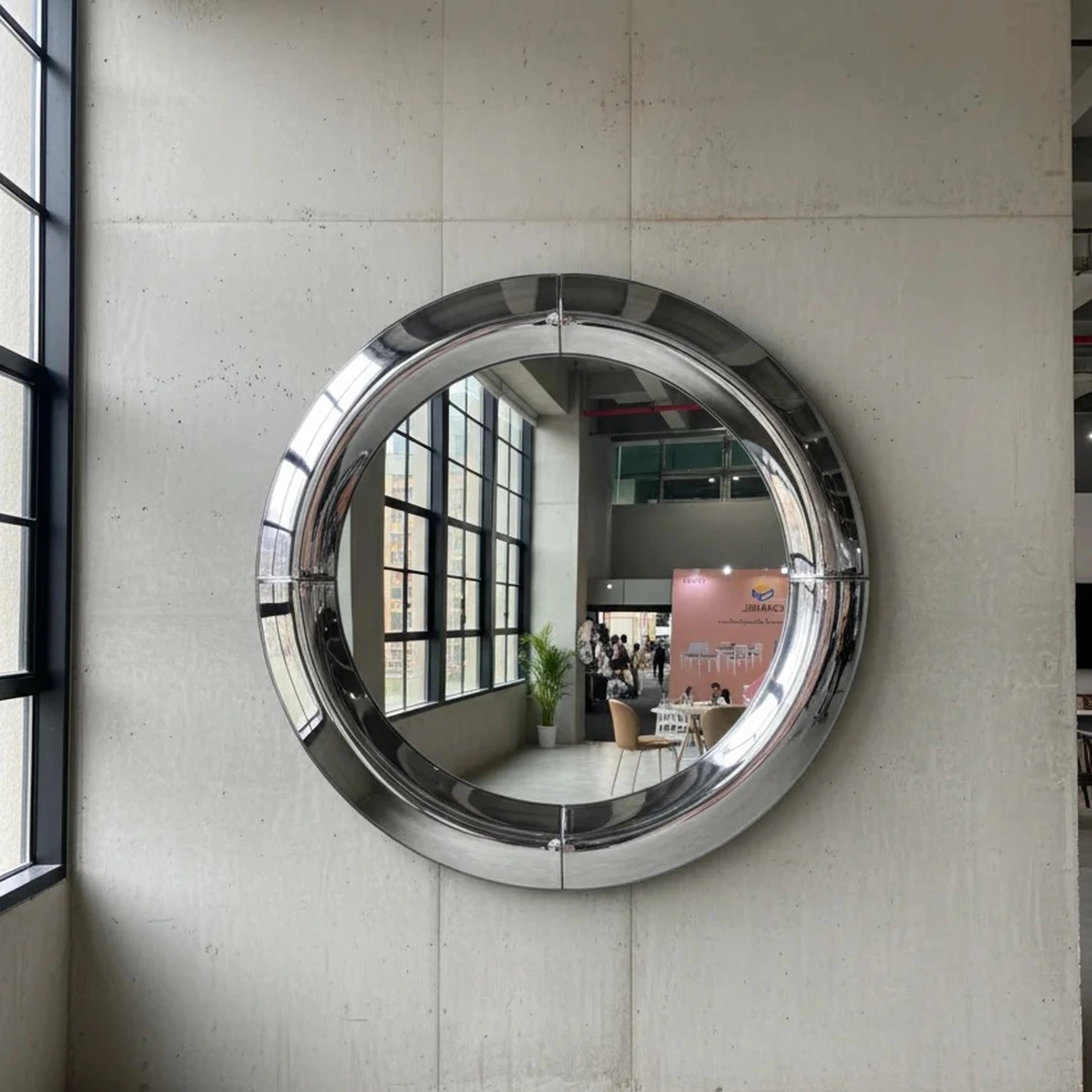 Atlas Mirror | Chrome Silver Mirror Interior Moderna