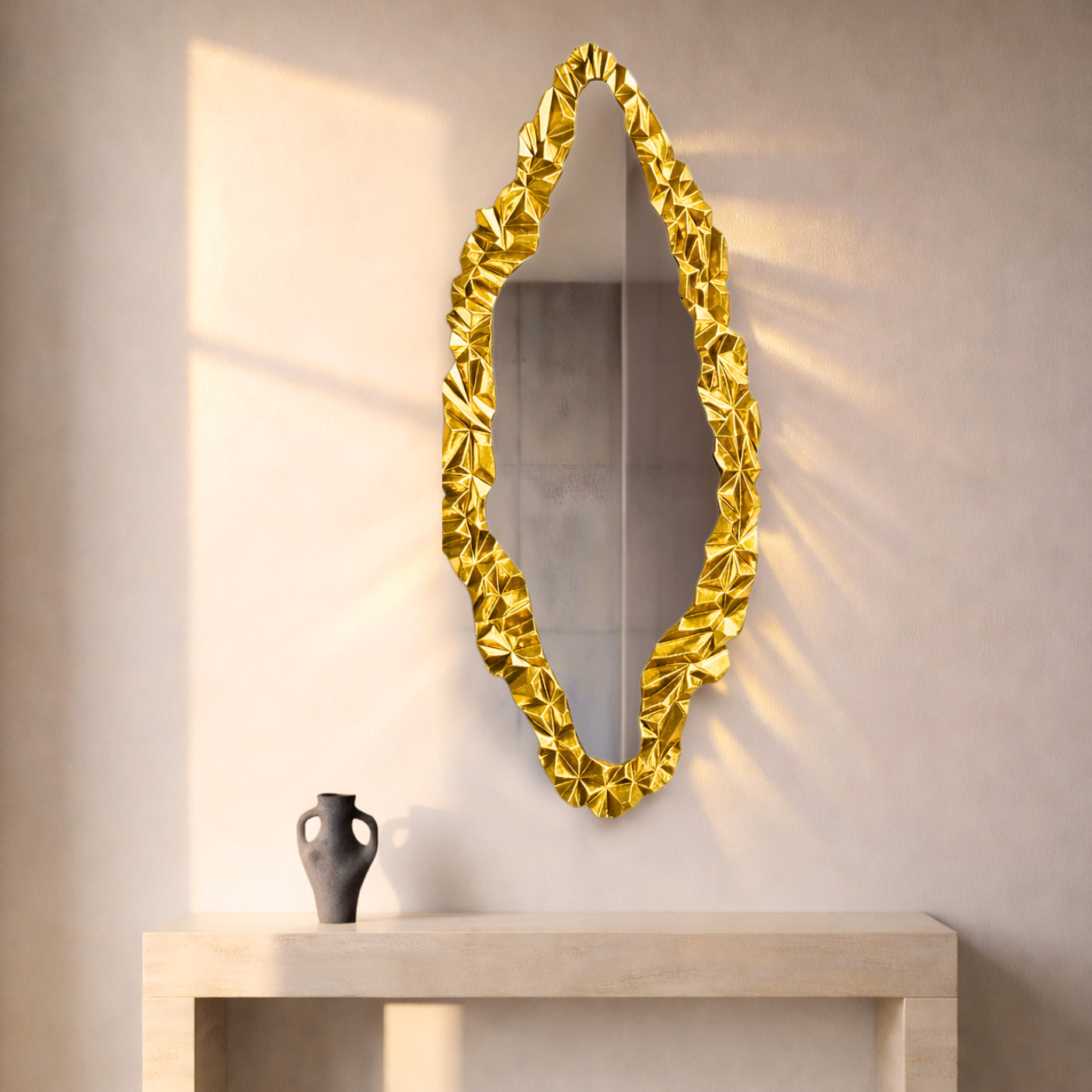 Aurelian Gold Leaf Mirror Mirror Interior Moderna