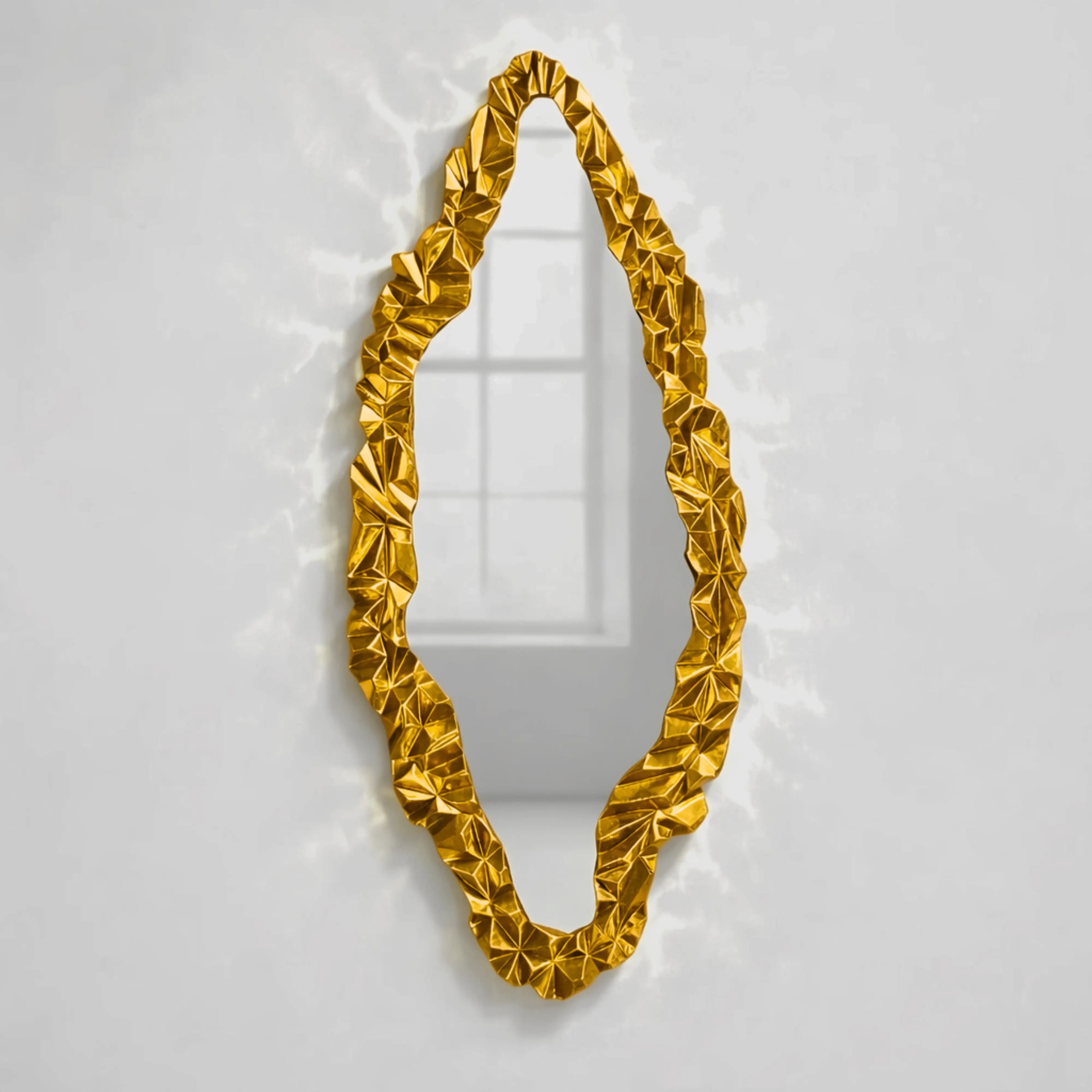Aurelian Gold Leaf Mirror Mirror Interior Moderna