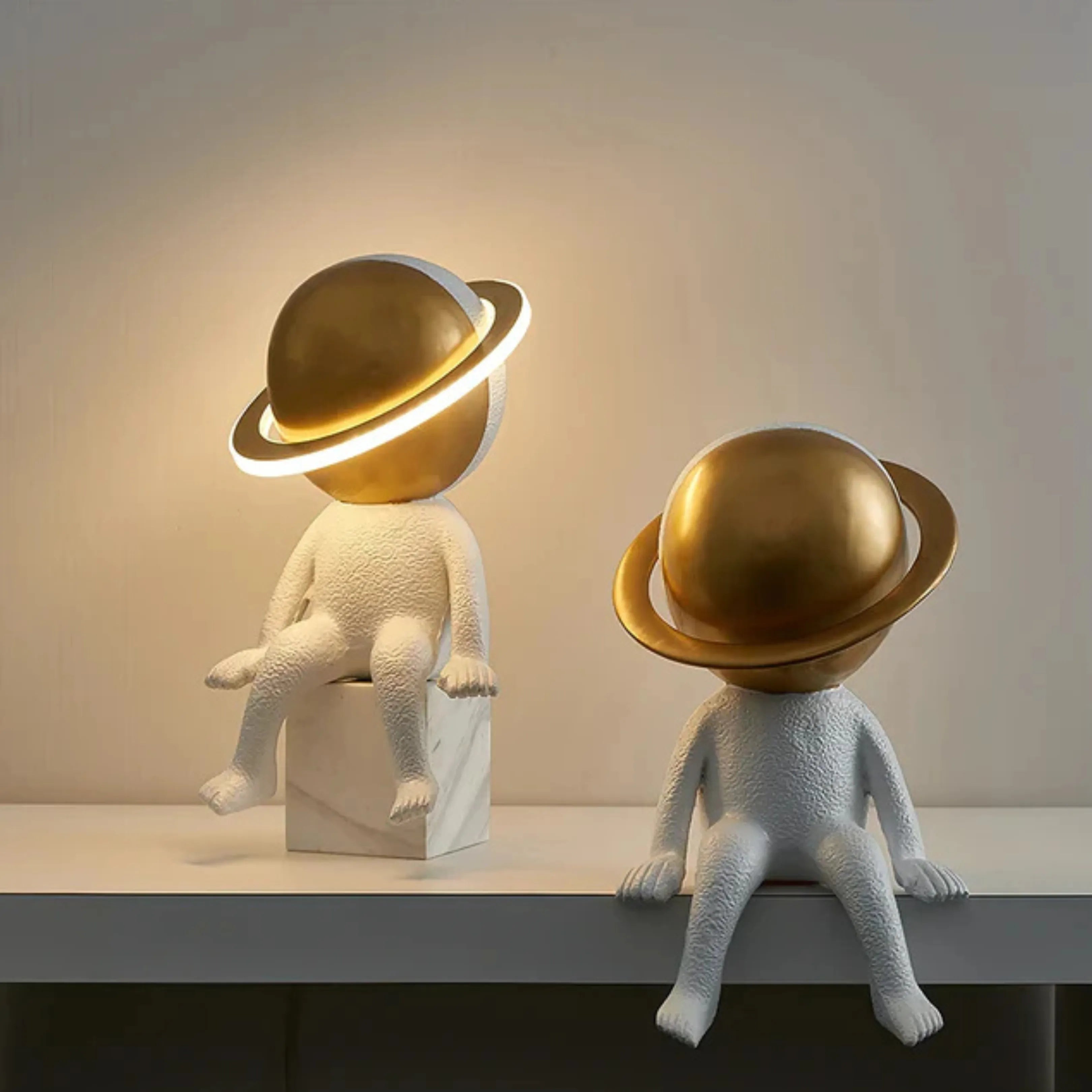 Child of Saturn Lamp Interior Moderna