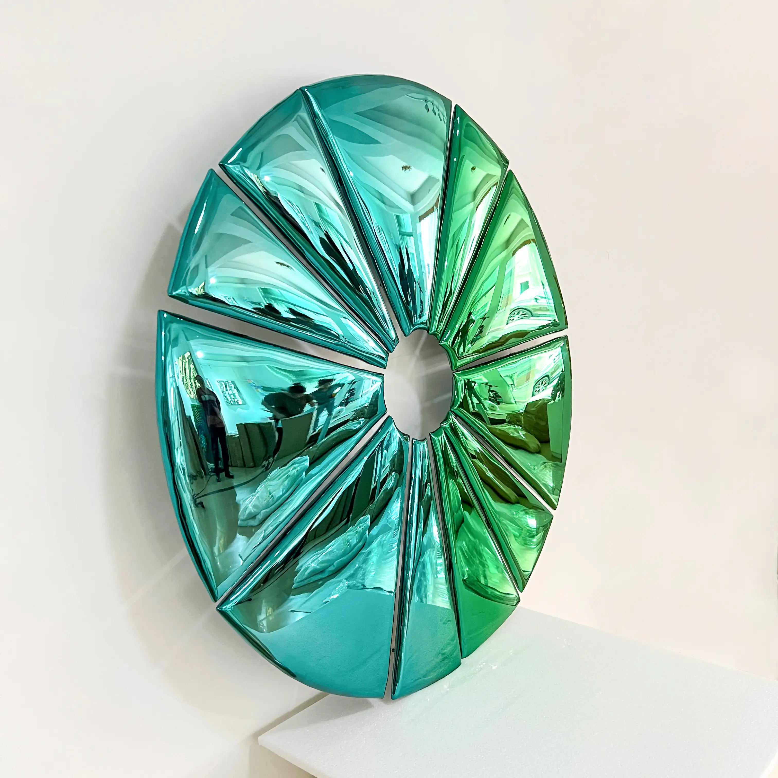 Chrome Continuum Wall Art Interior Moderna