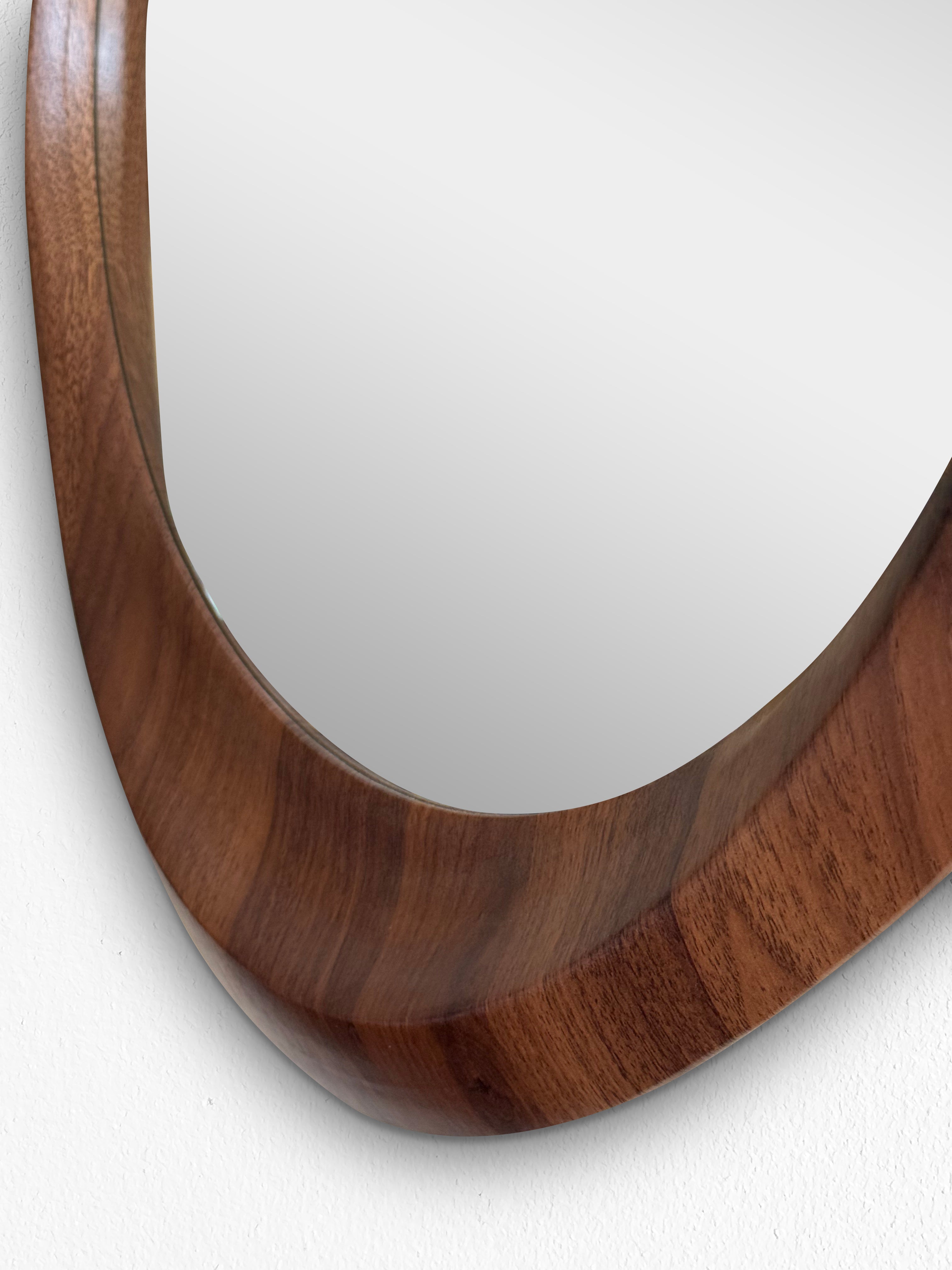 Woodworked Elegance Irregular Round Mirror Mirror Interior Moderna