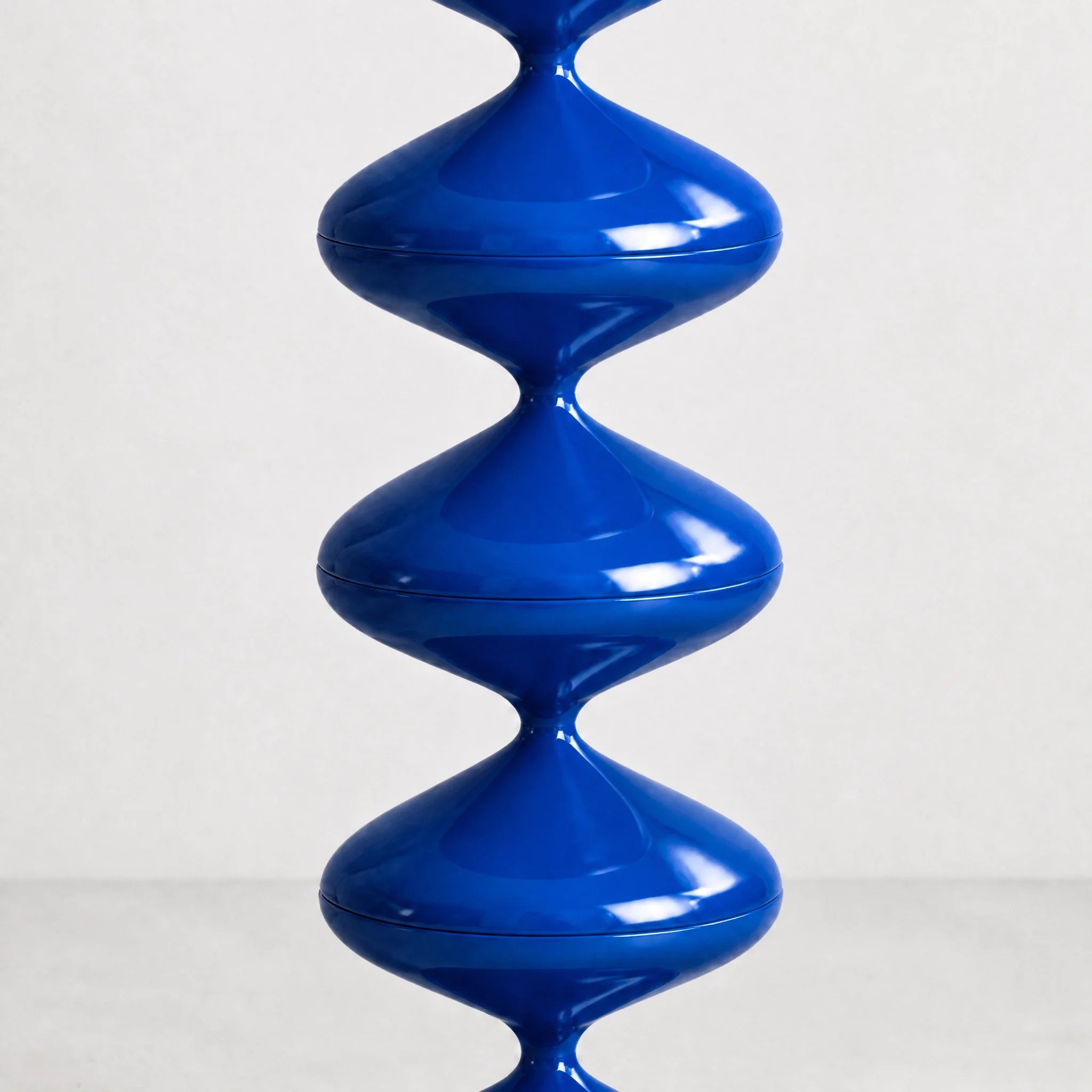 Blue gourd floor lamp with stacked metal discs and frosted dome — view 2