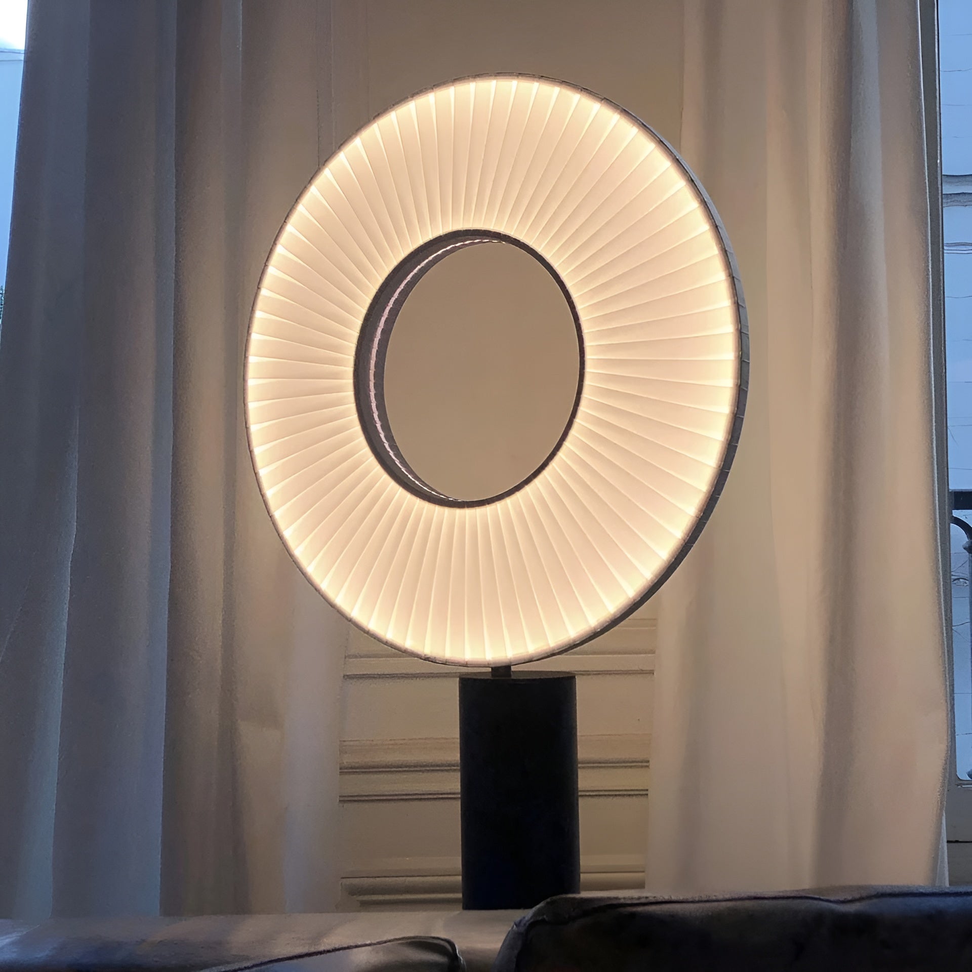 Iris Ring Table Lamp Lamp Interior Moderna