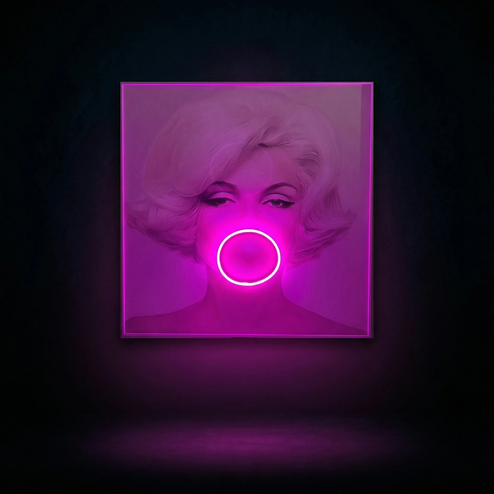 Marilyn Monroe Bubble Gum LED Wall Art – Pink LED Canvas with Bubble Accent Wall Art Interior Moderna