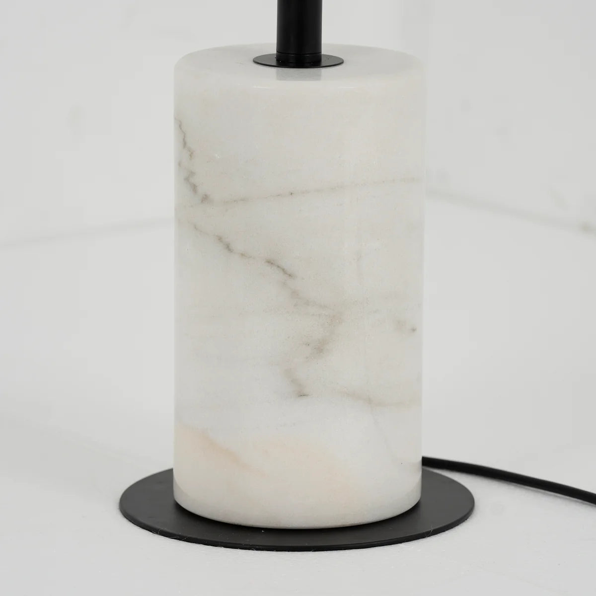 Lunar Glow Floor Lamp Lamp Interior Moderna