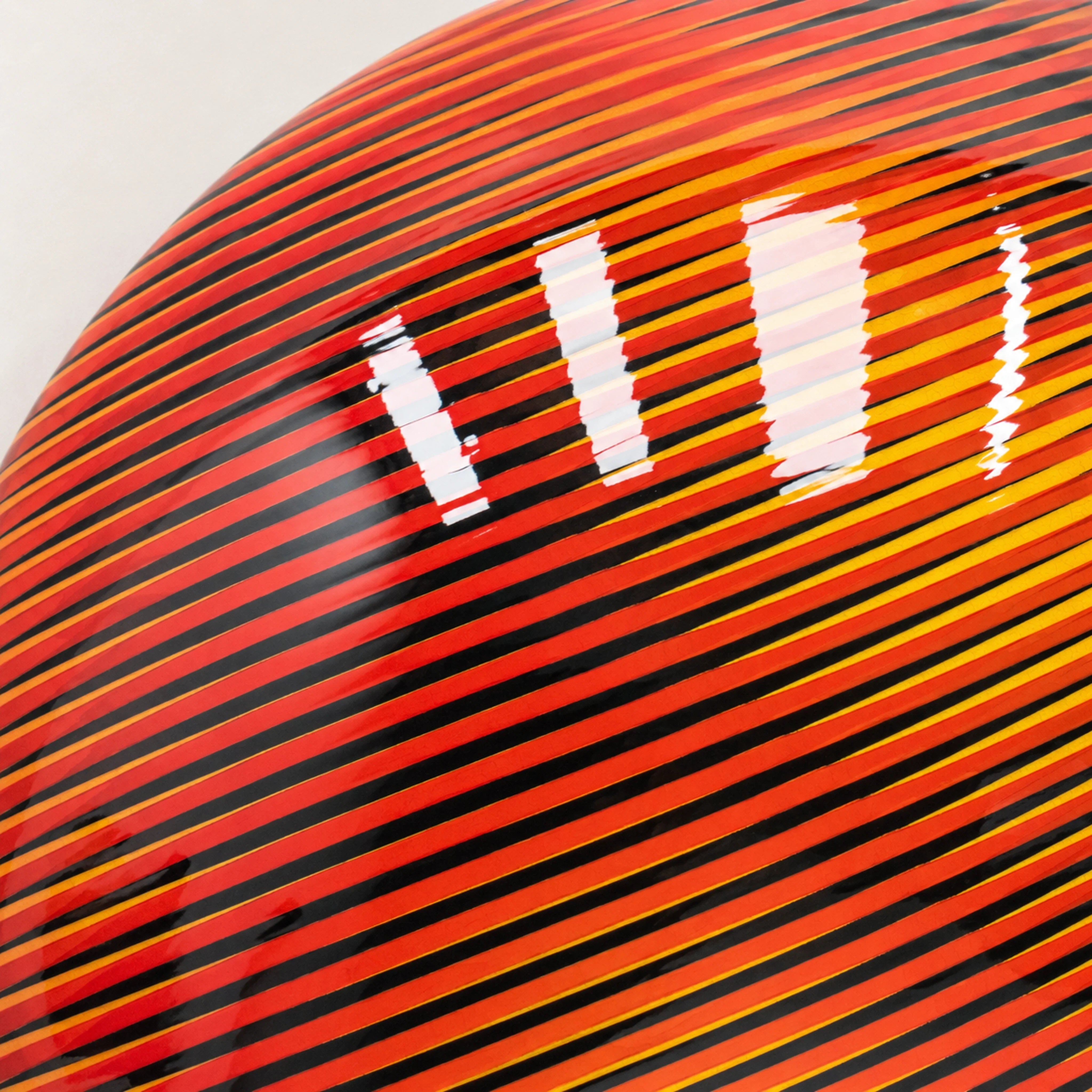 Linear Shift | Obsidian Ember Wall Art Interior Moderna