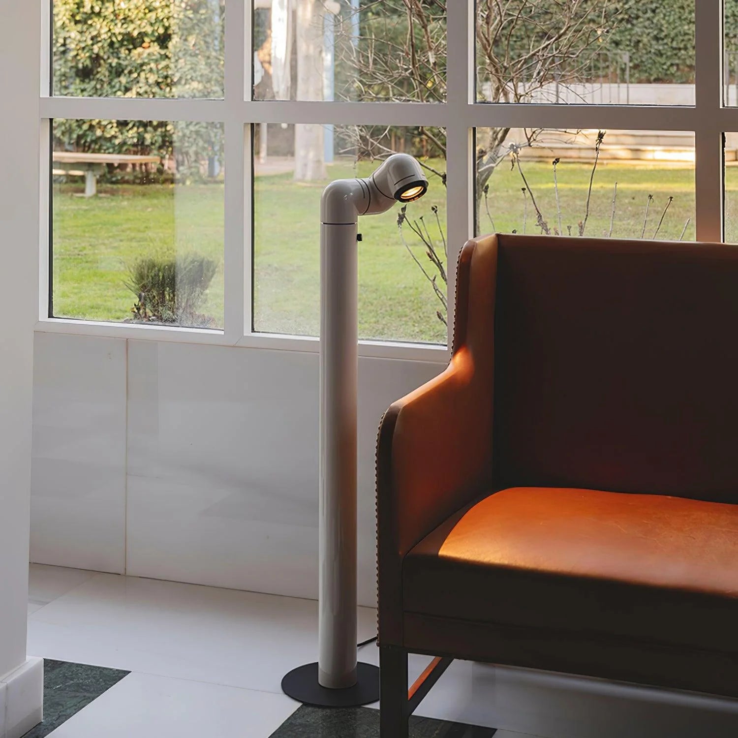 Tatu Style Lamp