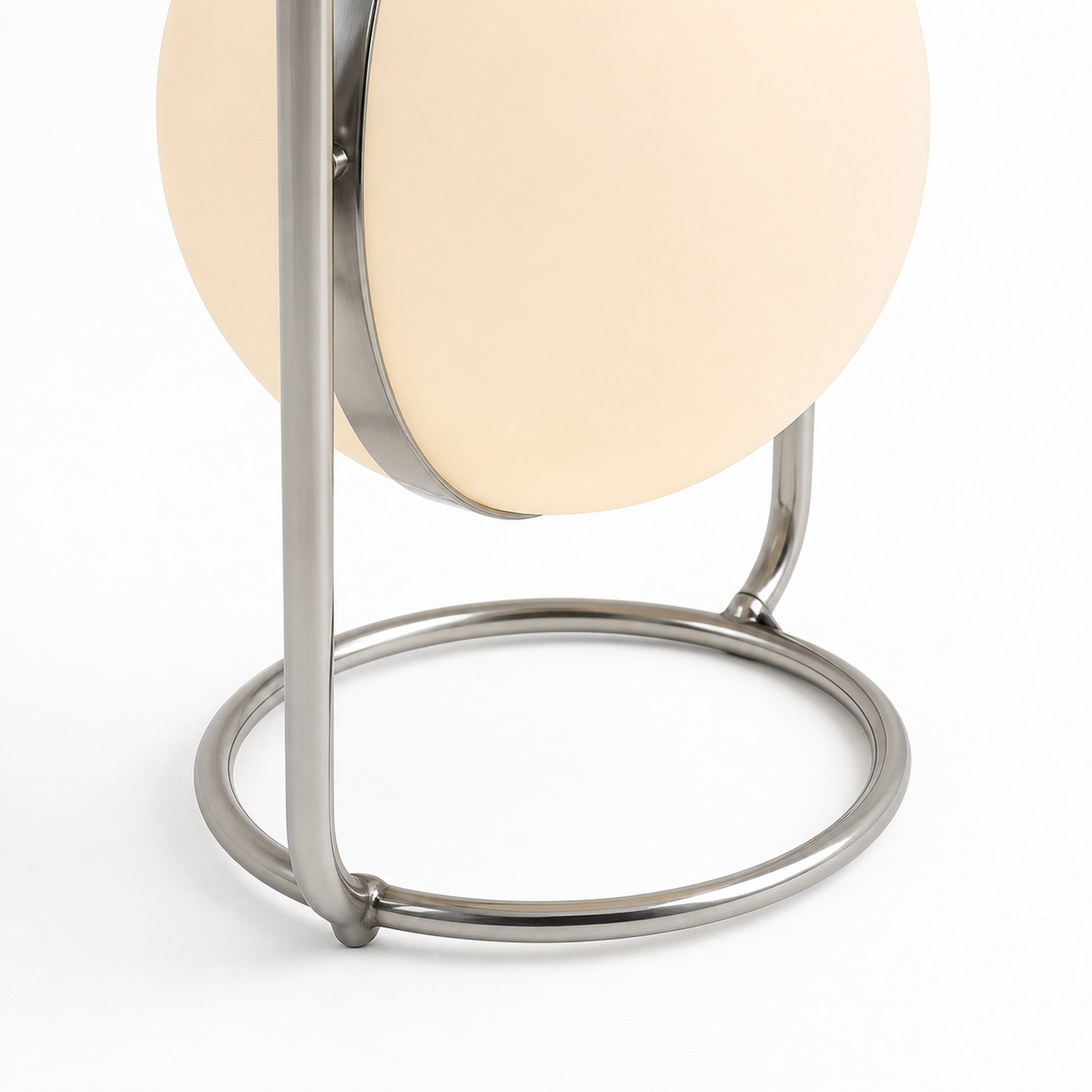 Solus Triple Sphere Floor Lamp Lamp Interior Moderna