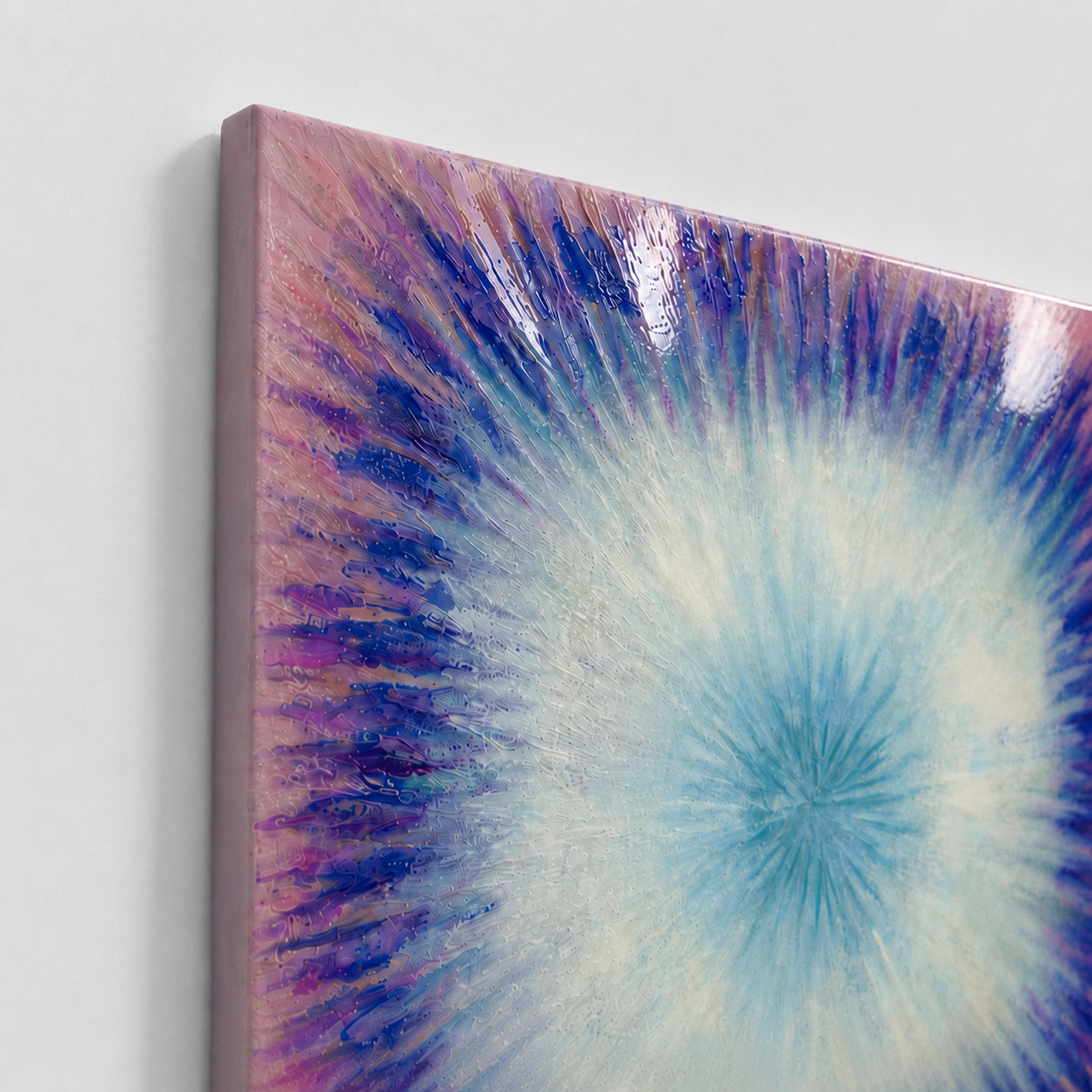 Aperture | Astral Violet Wall Art Interior Moderna