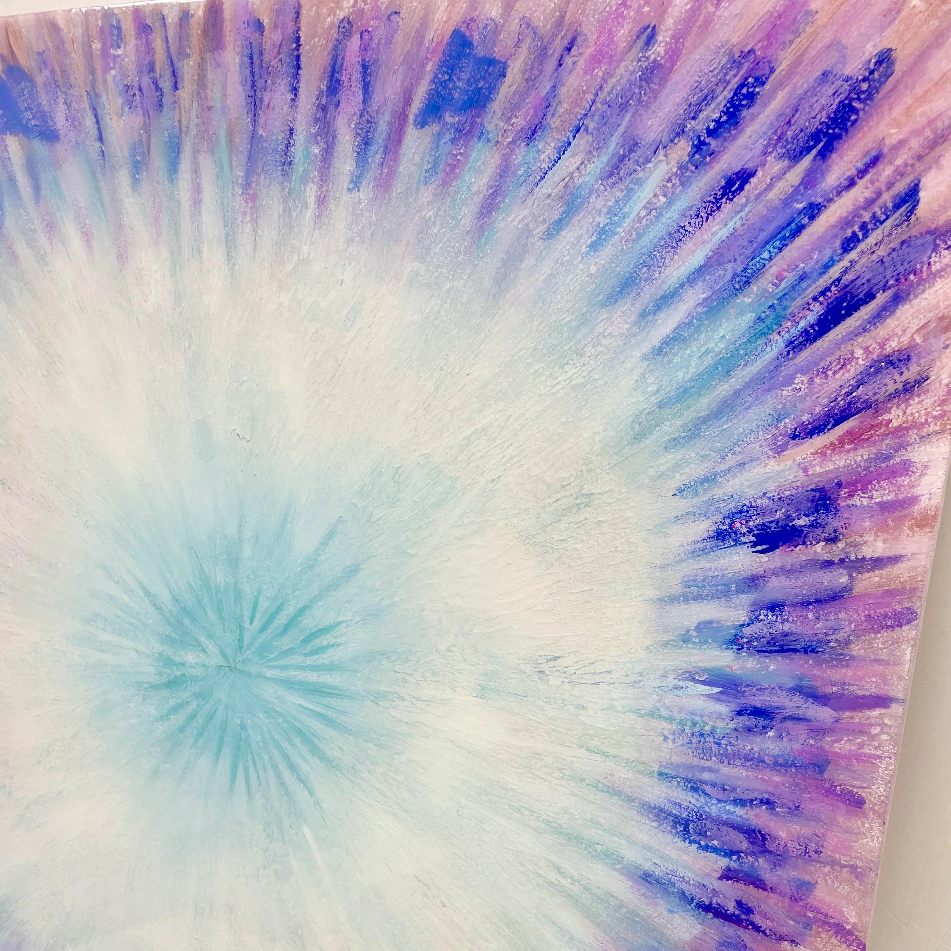 Aperture | Astral Violet Wall Art Interior Moderna