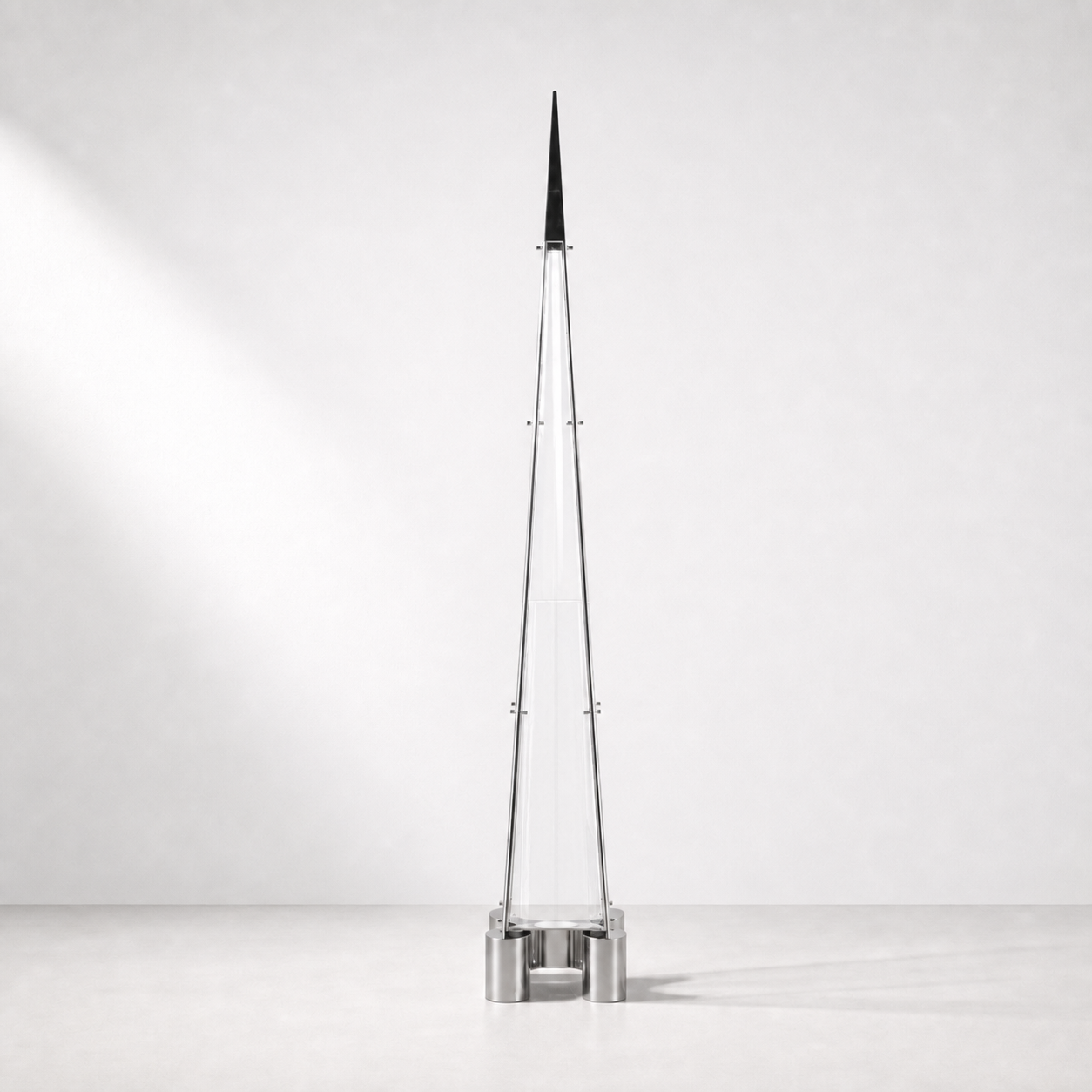 Askr Floor Lamp | Daytime Hero