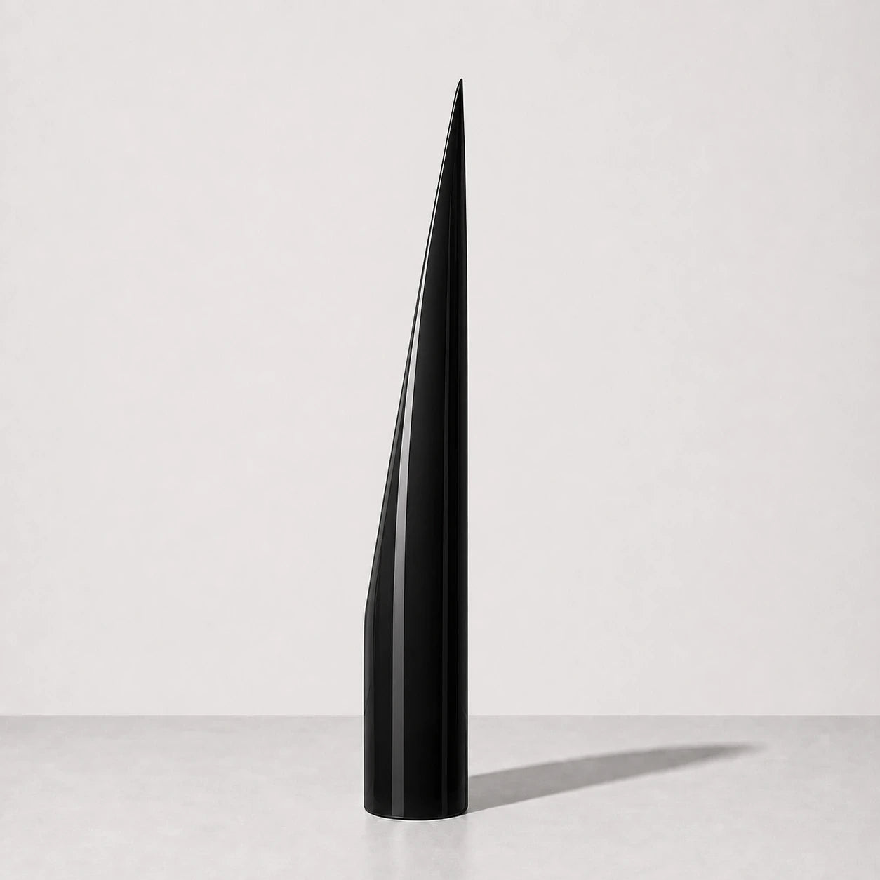 Black Lipstick Mirror, right profile — Interior Moderna