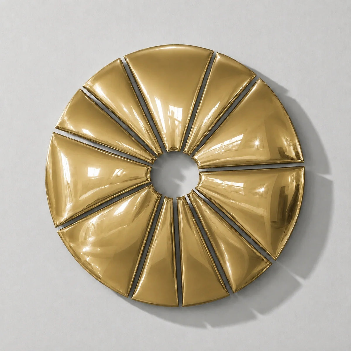 Chrome Continuum | Gold Wall Art Interior Moderna
