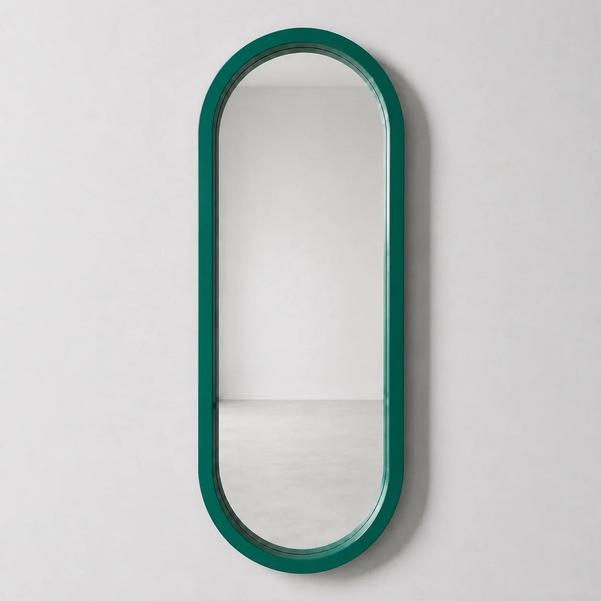 The Pill Mirror | Green Mirror Interior Moderna