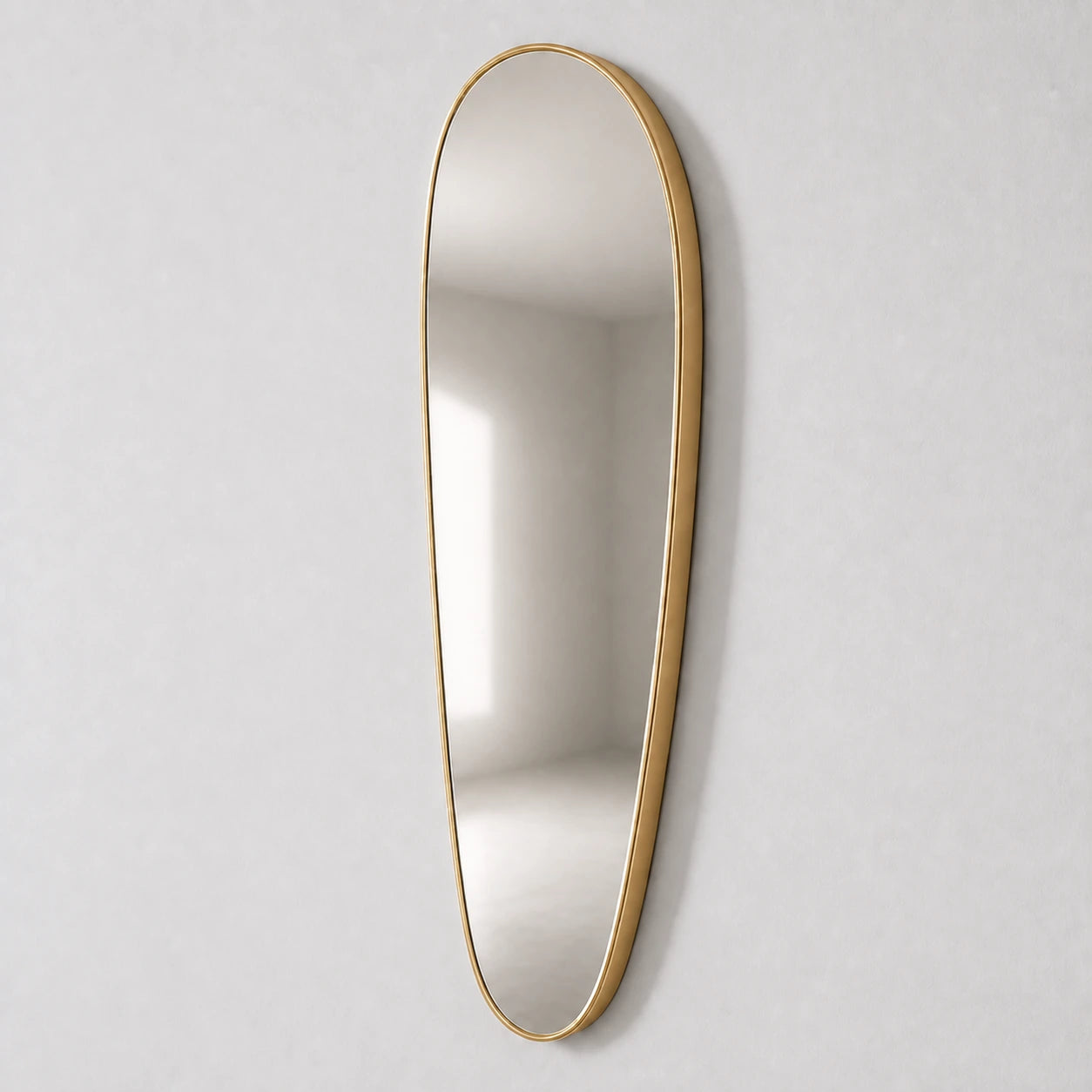 Solene Mirror | Gold Mirror Interior Moderna