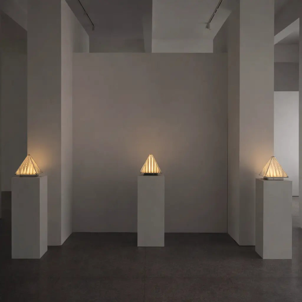 Louvre Lamp Lamp Interior Moderna