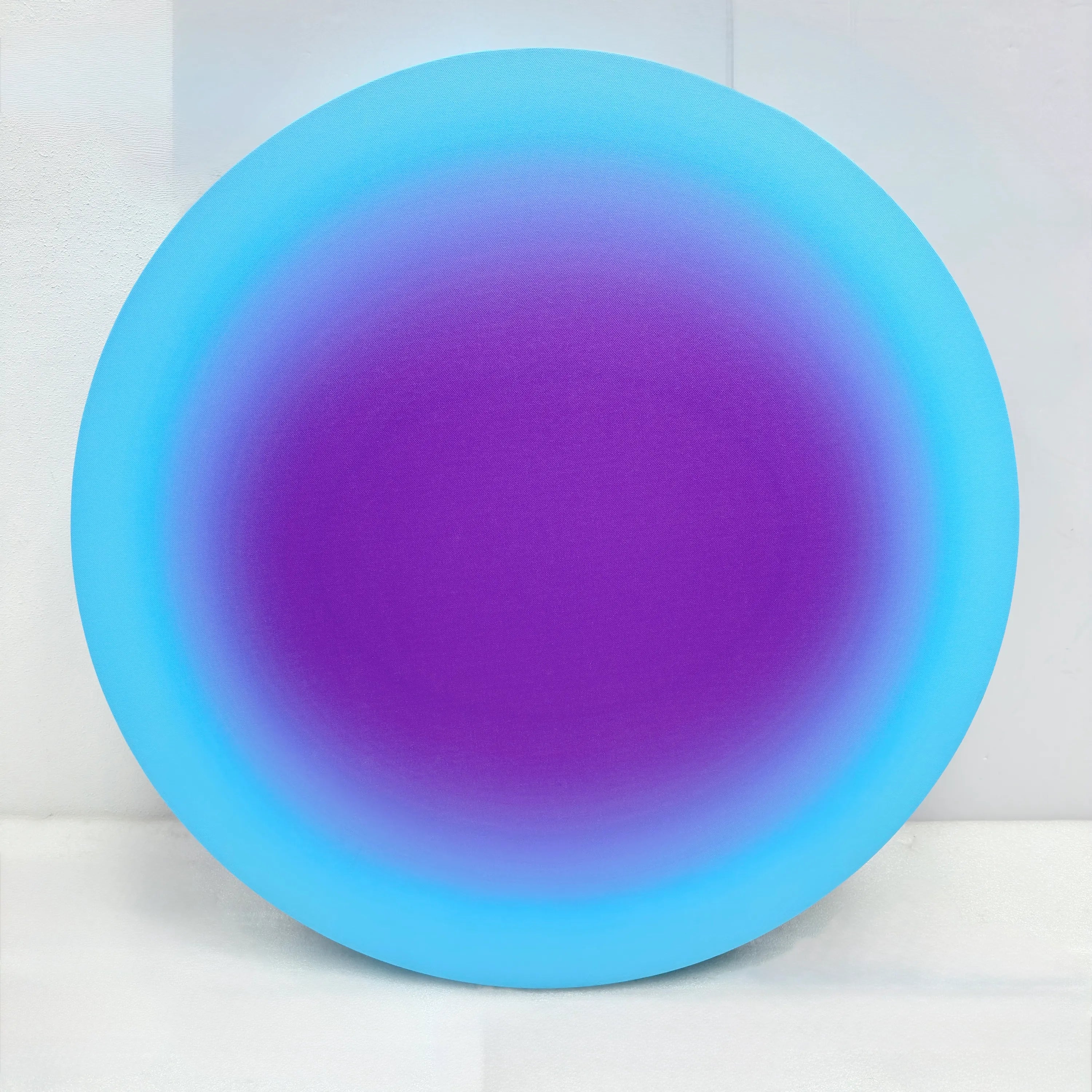 Silent Burn: Violet Mist Wall Art Interior Moderna