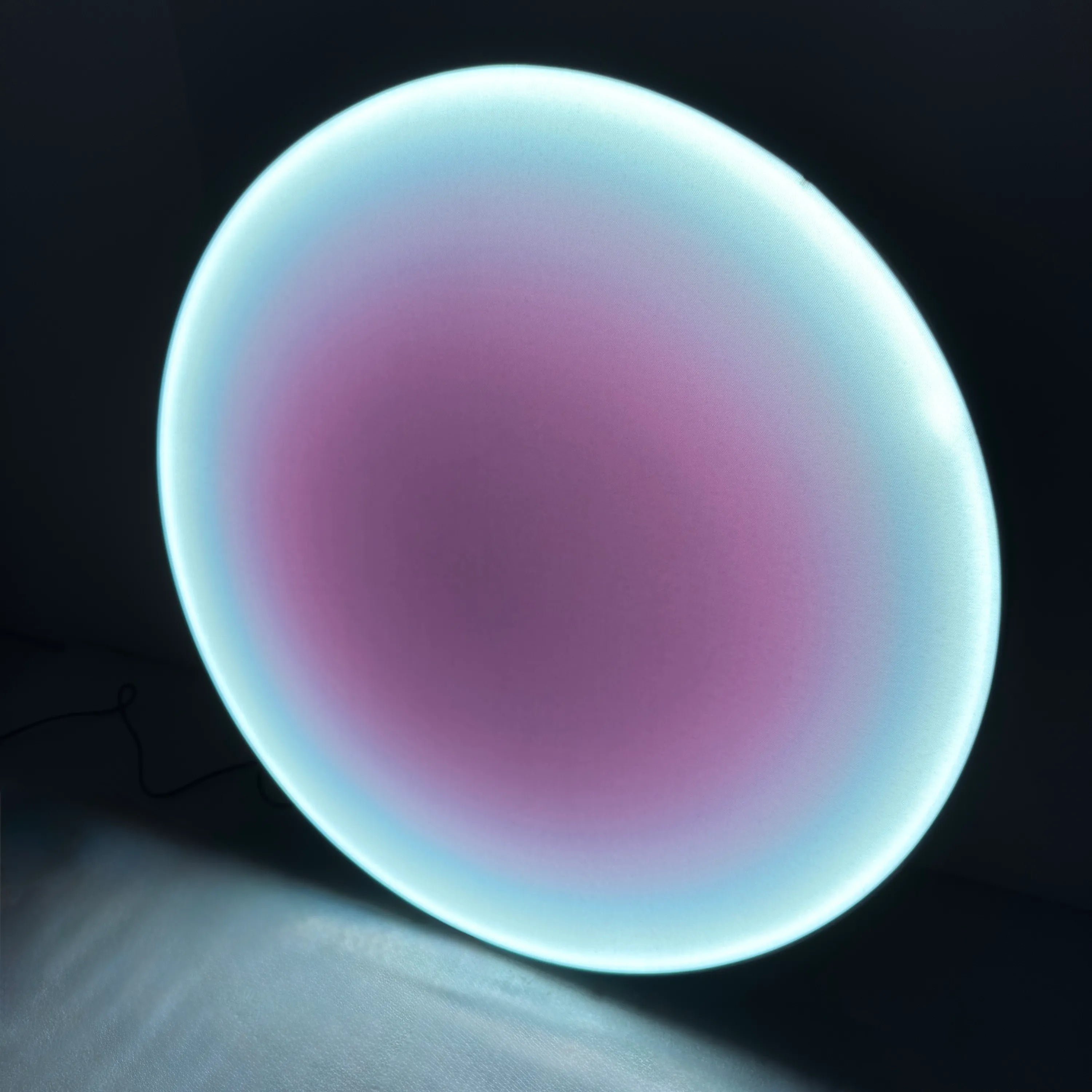 Silent Burn: Violet Mist Wall Art Interior Moderna