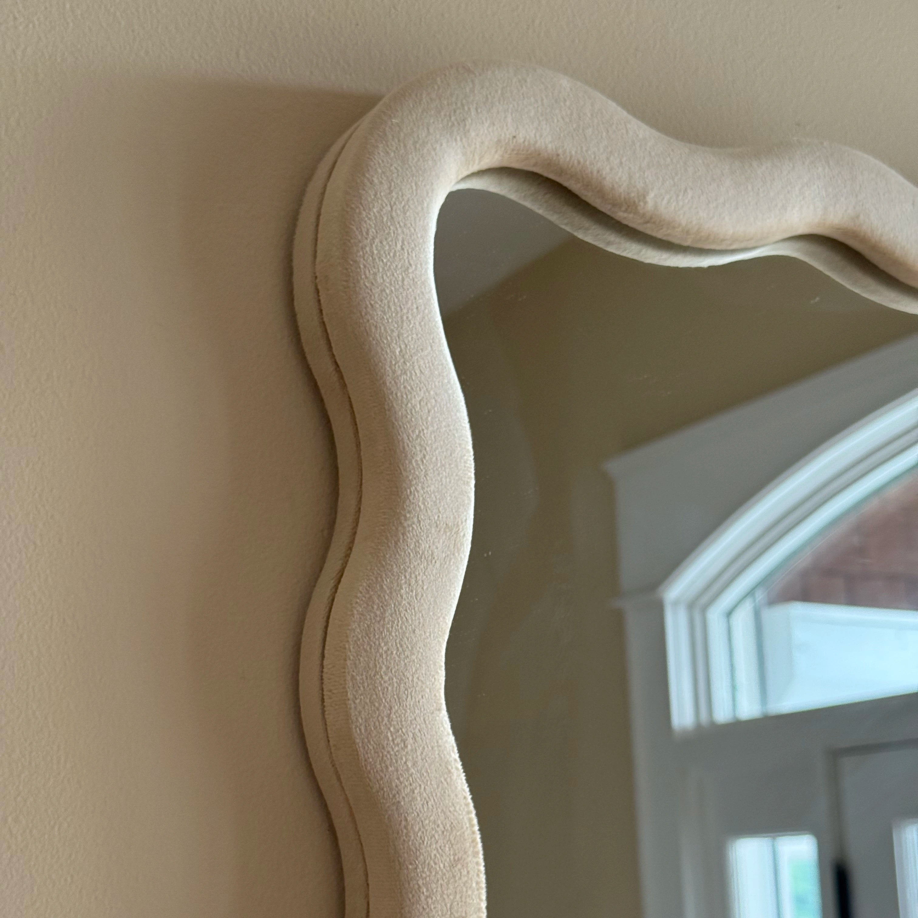 Velvet Wave Mirror Mirror Interior Moderna