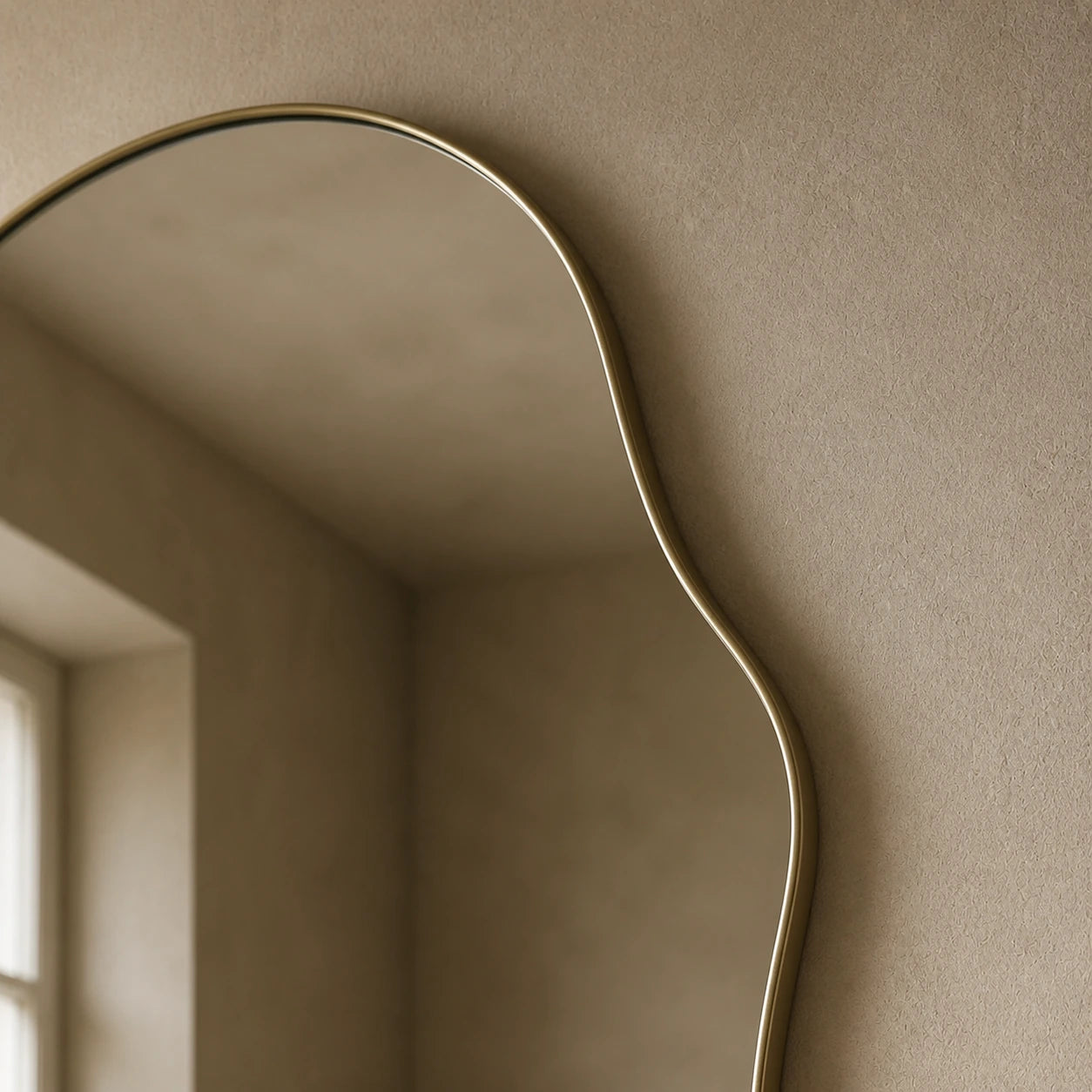 Chrome Irregular Mirror Mirror Interior Moderna