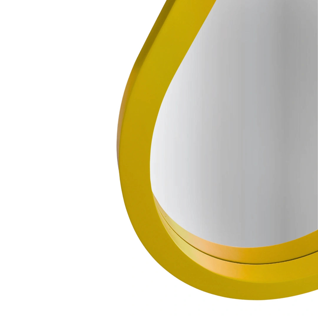 The Pill Mirror | Yellow Mirror Interior Moderna