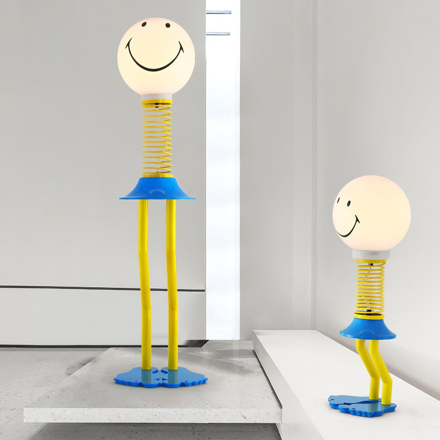 Smiley Spring Lamp Lamp Interior Moderna Small  