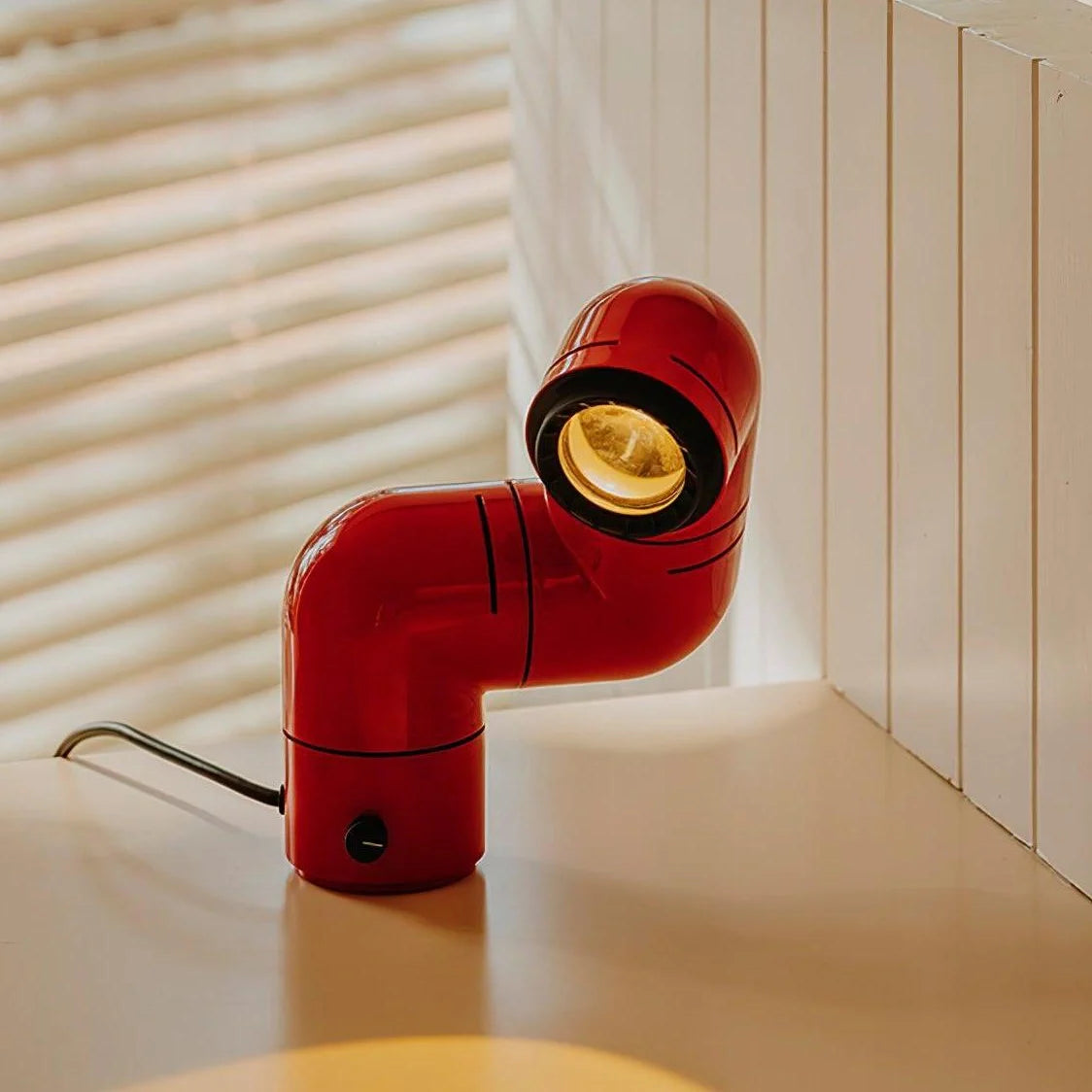 Tatu Style Table Lamp