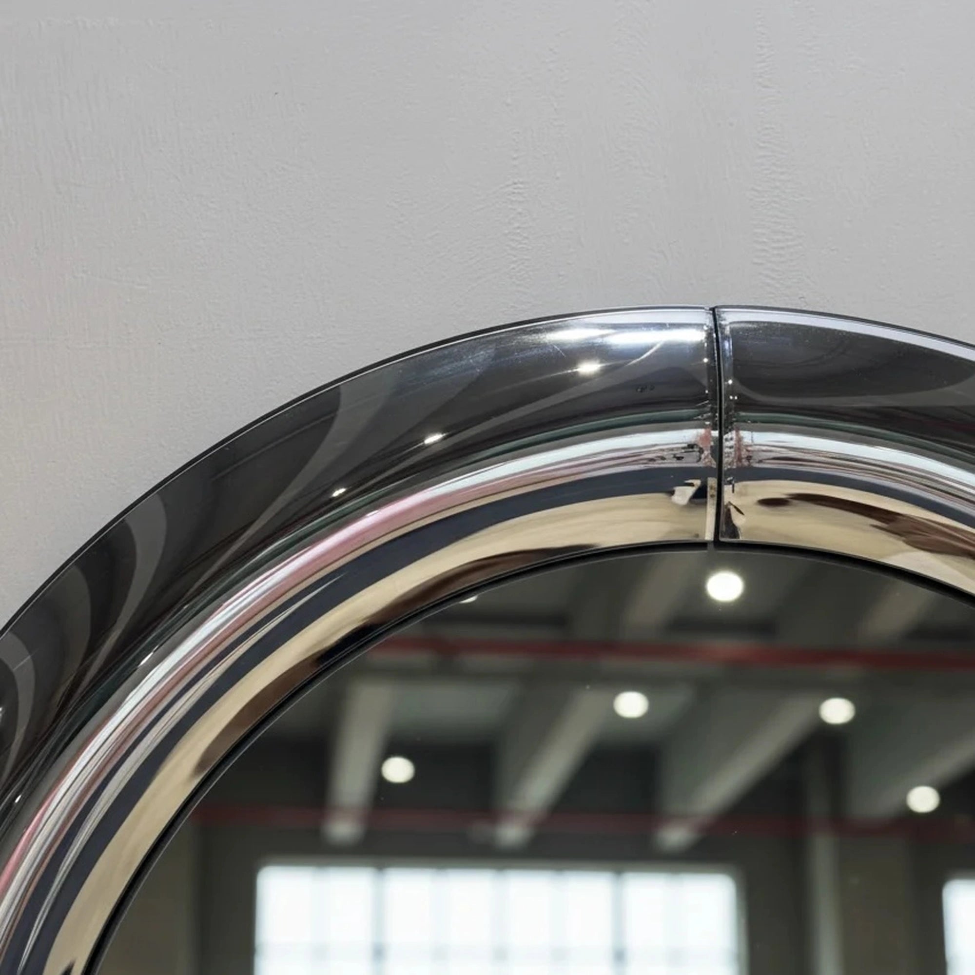 Atlas Mirror | Chrome Silver Mirror Interior Moderna
