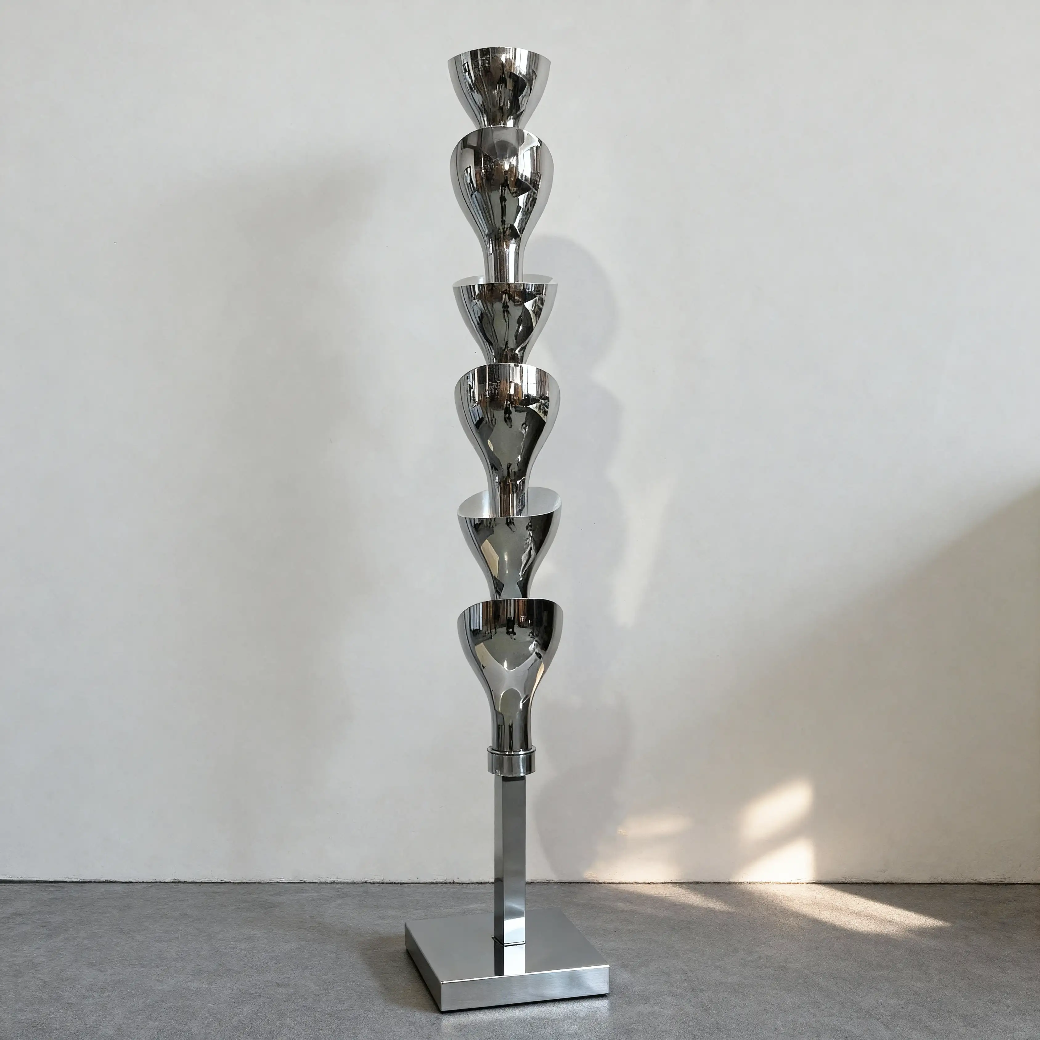 Interior Moderna Floor Lamp - Thumbnail 2