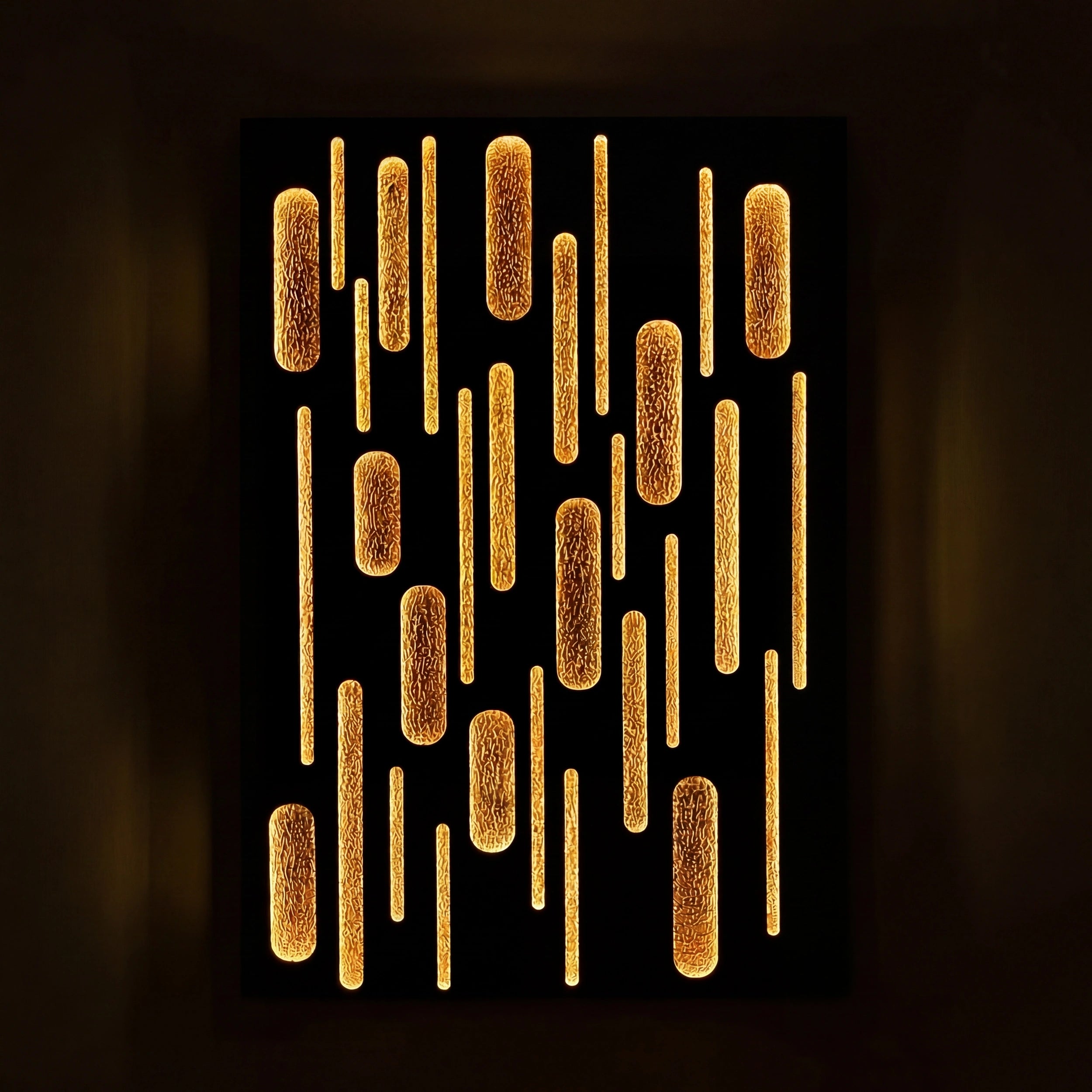 Gilded Descent Wall Art Interior Moderna