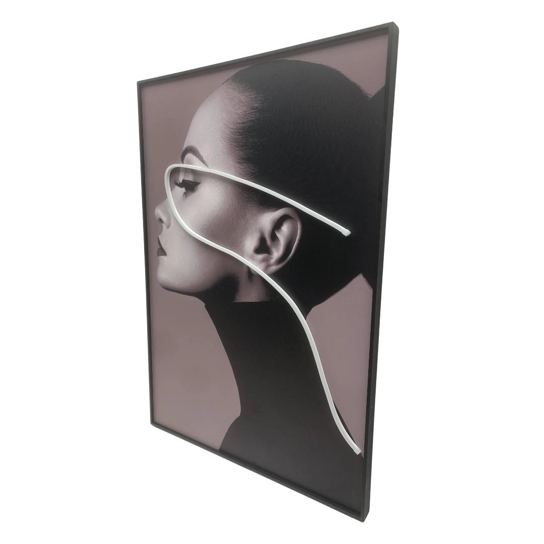 Glowing Beauty Wall Art Interior Moderna