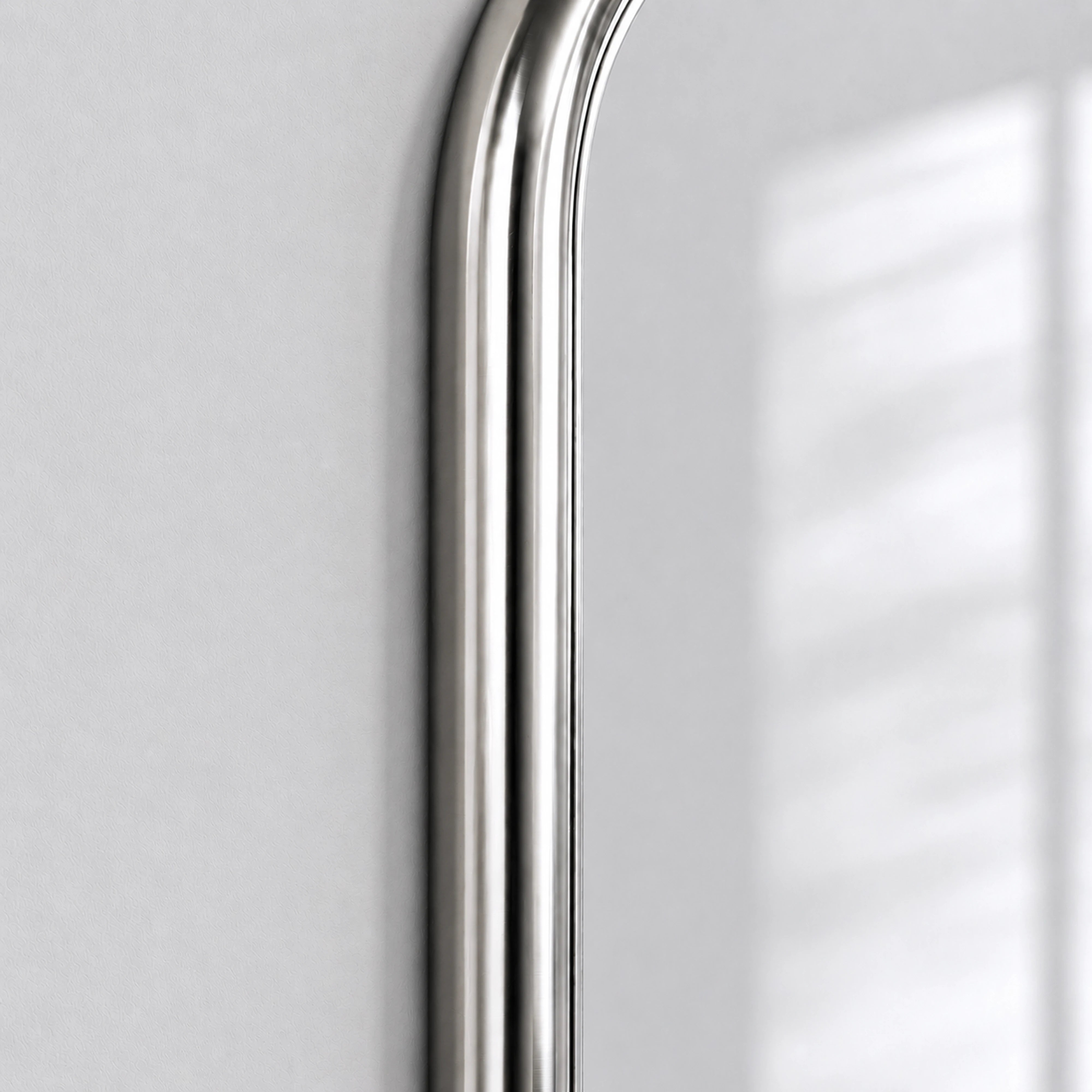 Chrome Bold Rectangle Mirror Mirror Interior Moderna