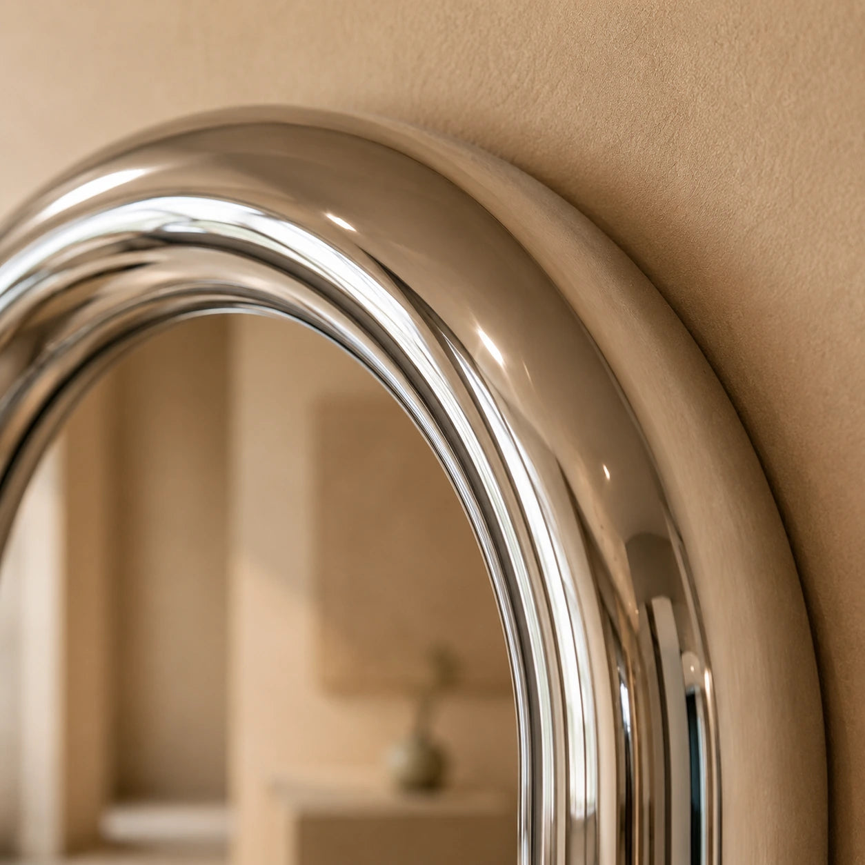 Chrome Capsule Mirror Mirrors Interior Moderna