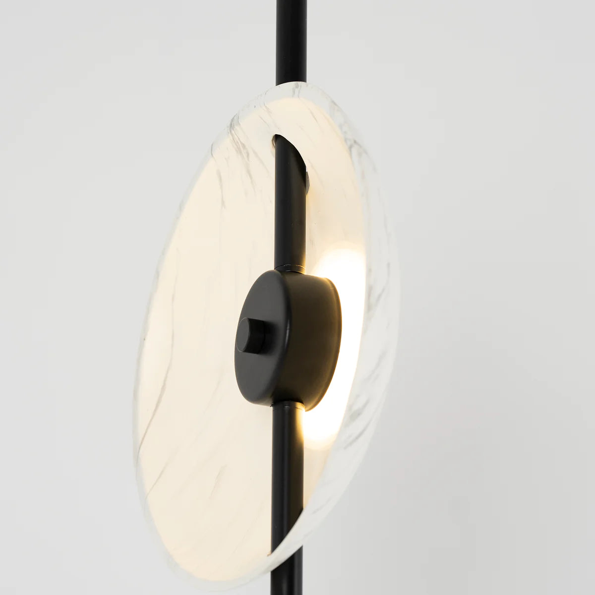 Lunar Glow Floor Lamp Lamp Interior Moderna   