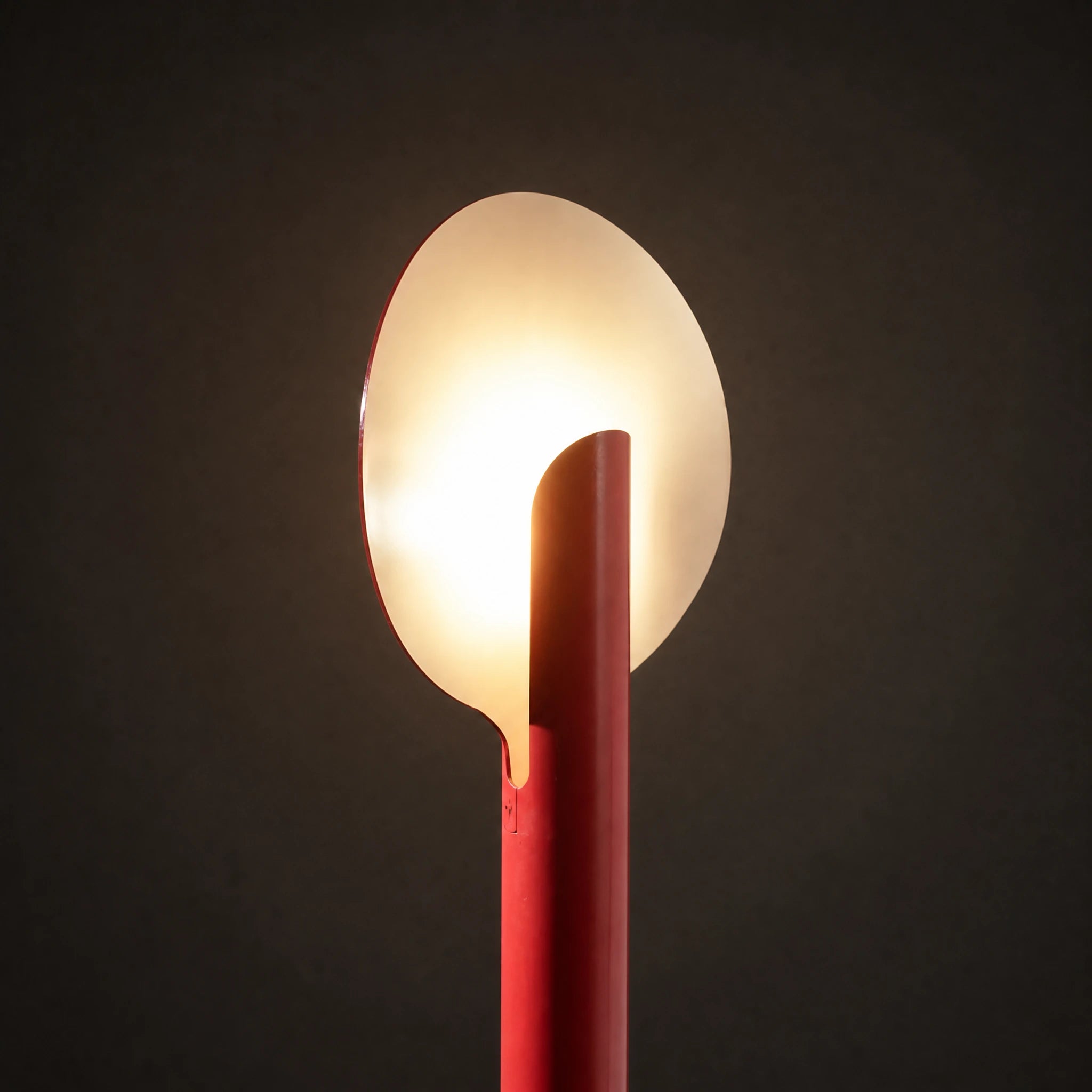 Elaris Pillar Lamp | Red
