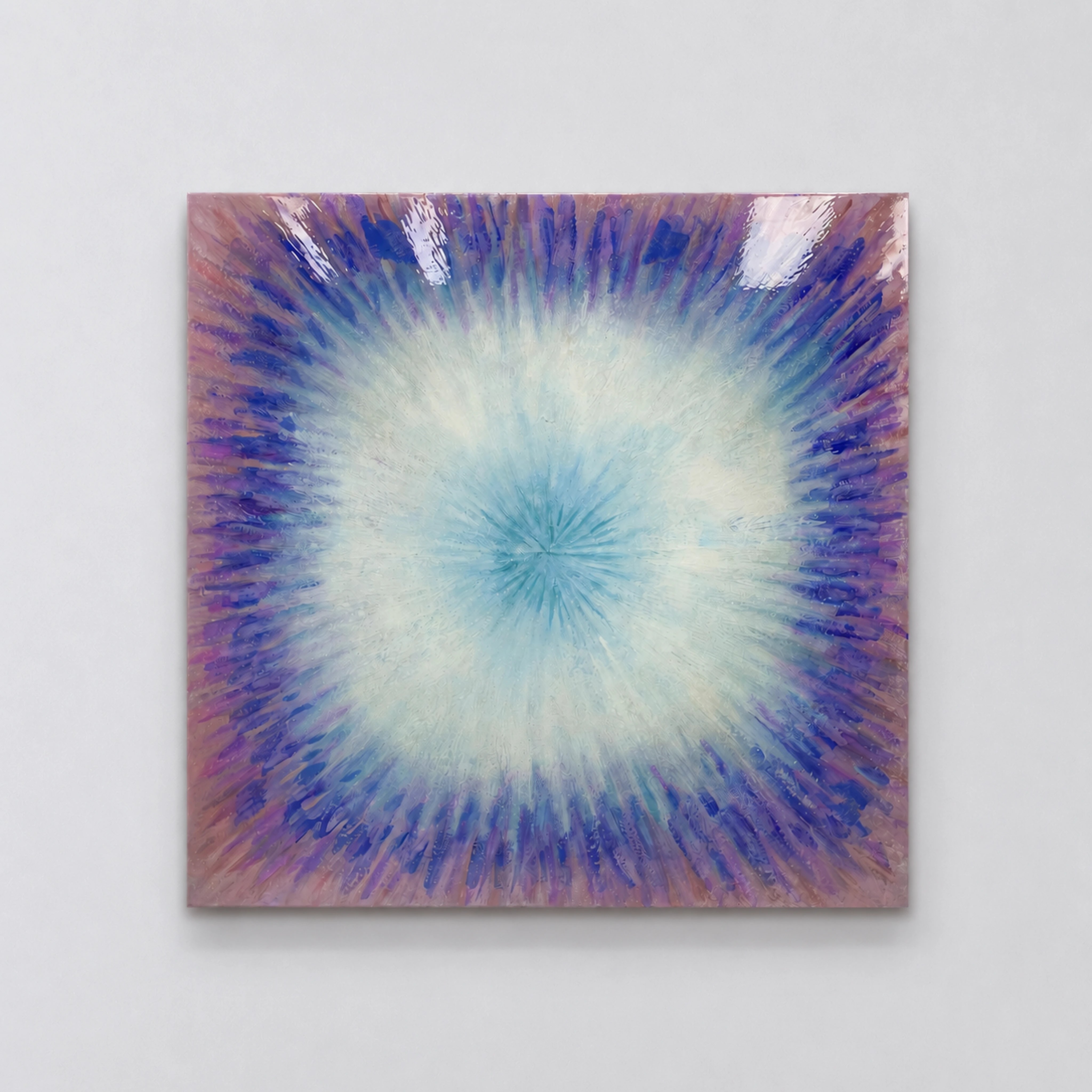 Aperture | Astral Violet Wall Art Interior Moderna