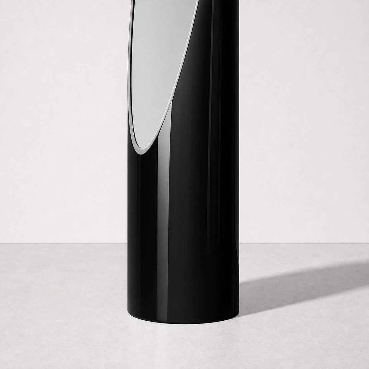 Black Lipstick Mirror, lower frame detail — Interior Moderna