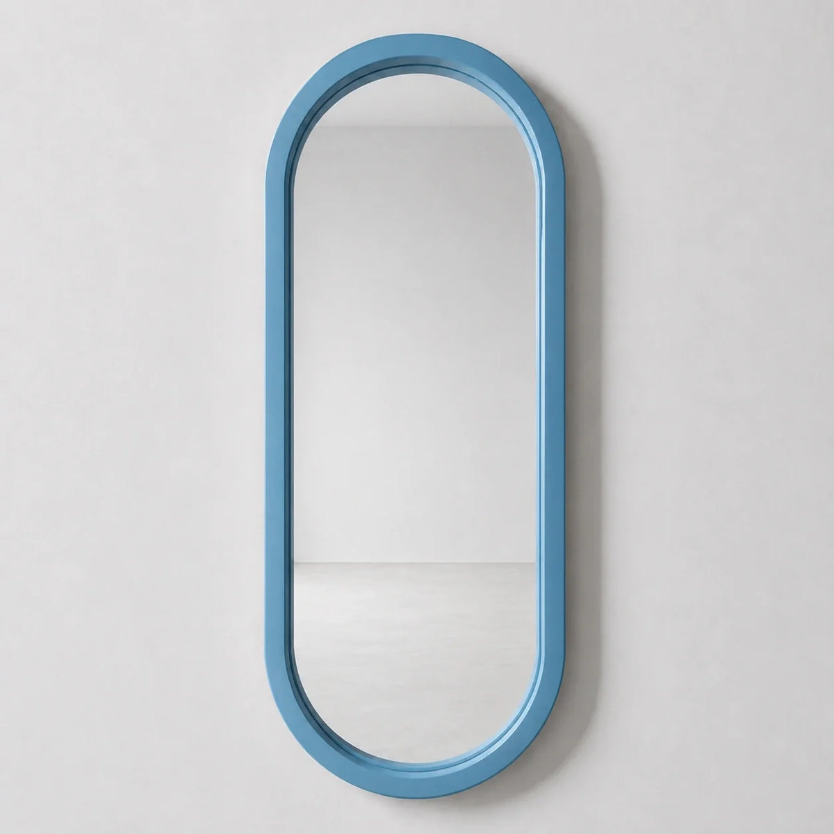 The Pill Mirror | Blue Mirror Interior Moderna