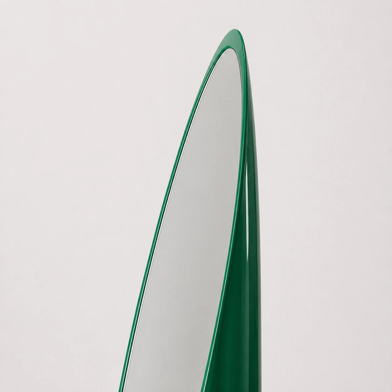 Green Lipstick floor mirror upper frame and silvered glass detail