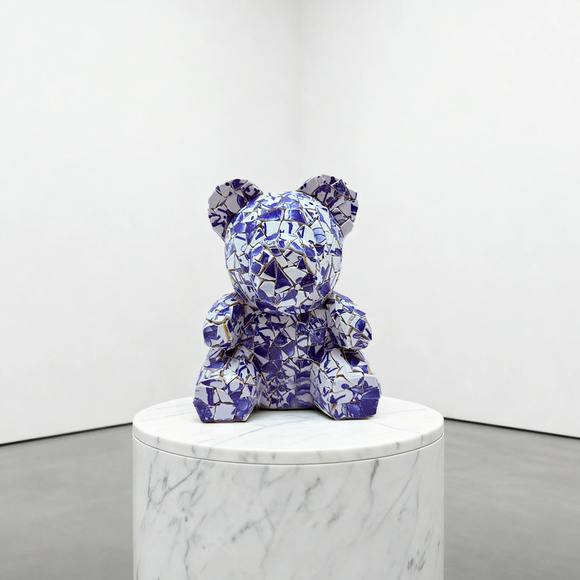 Hanging Porcelain Gummy Bear Art Interior Moderna